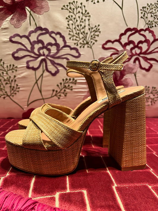 Bibi Lou sconto-50% sandalo rafia con plateau