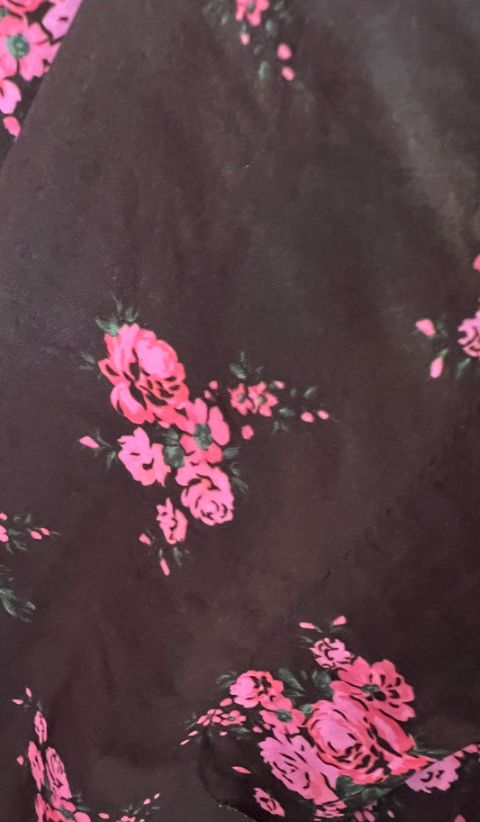 Essentiel antwerp pantalone gamba larga stampa floreale marrone e rosa