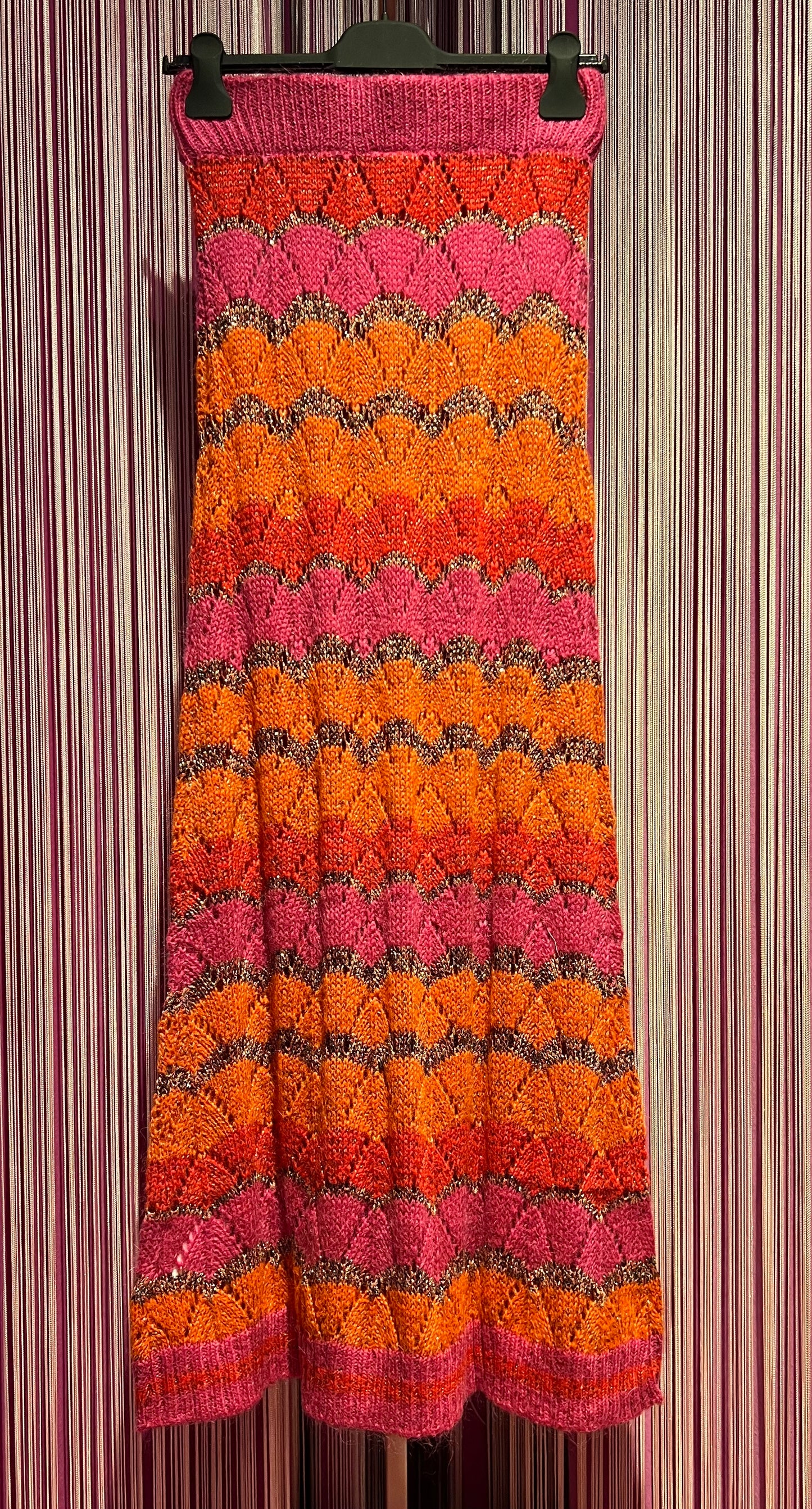 Colour Market gonna lunga in maglia rigata fucsia/arancio