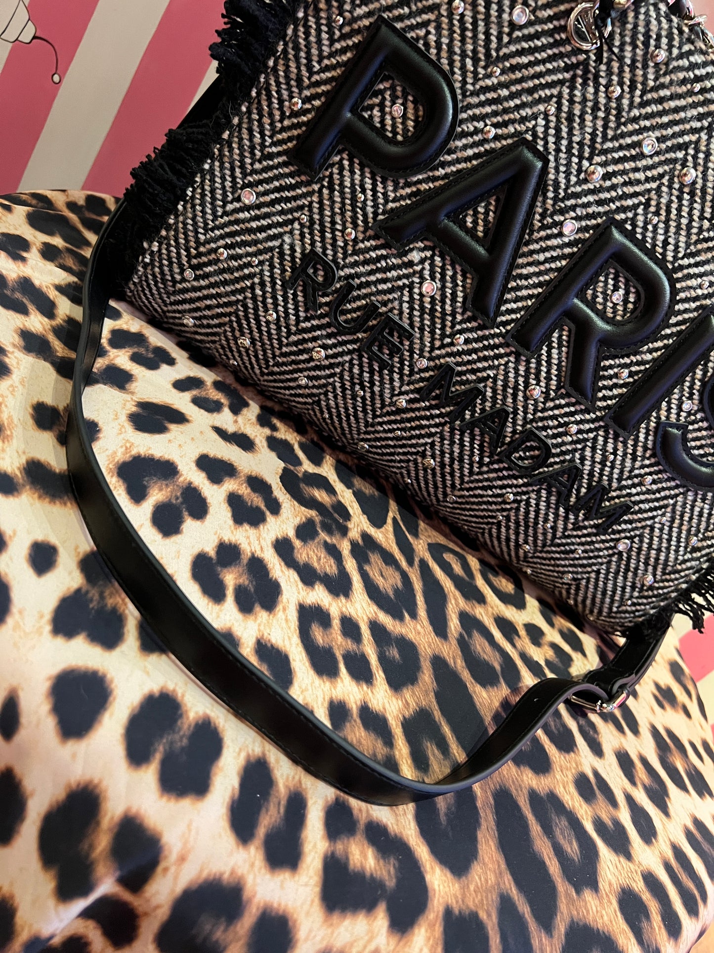 Rue Madam Paris borsa tweed nera due manici con tracolla Harris tote