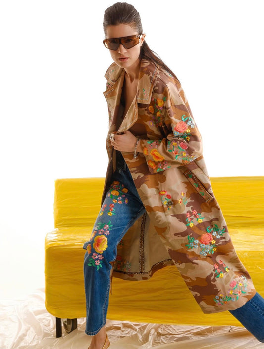 5 Progress cappotto doppiopetto camouflage con decorazioni floreali