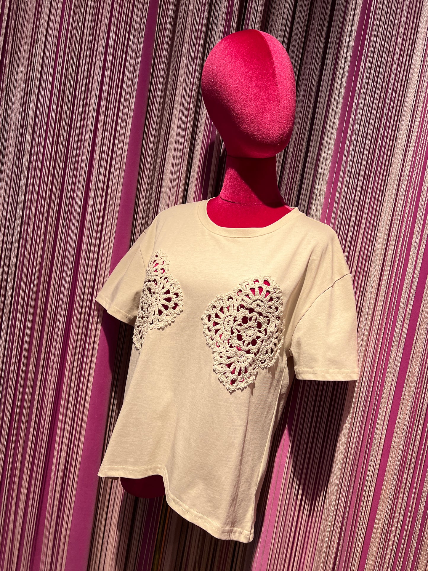 Amosa -50% di sconto t-shirt mezza manica con pizzo crochet