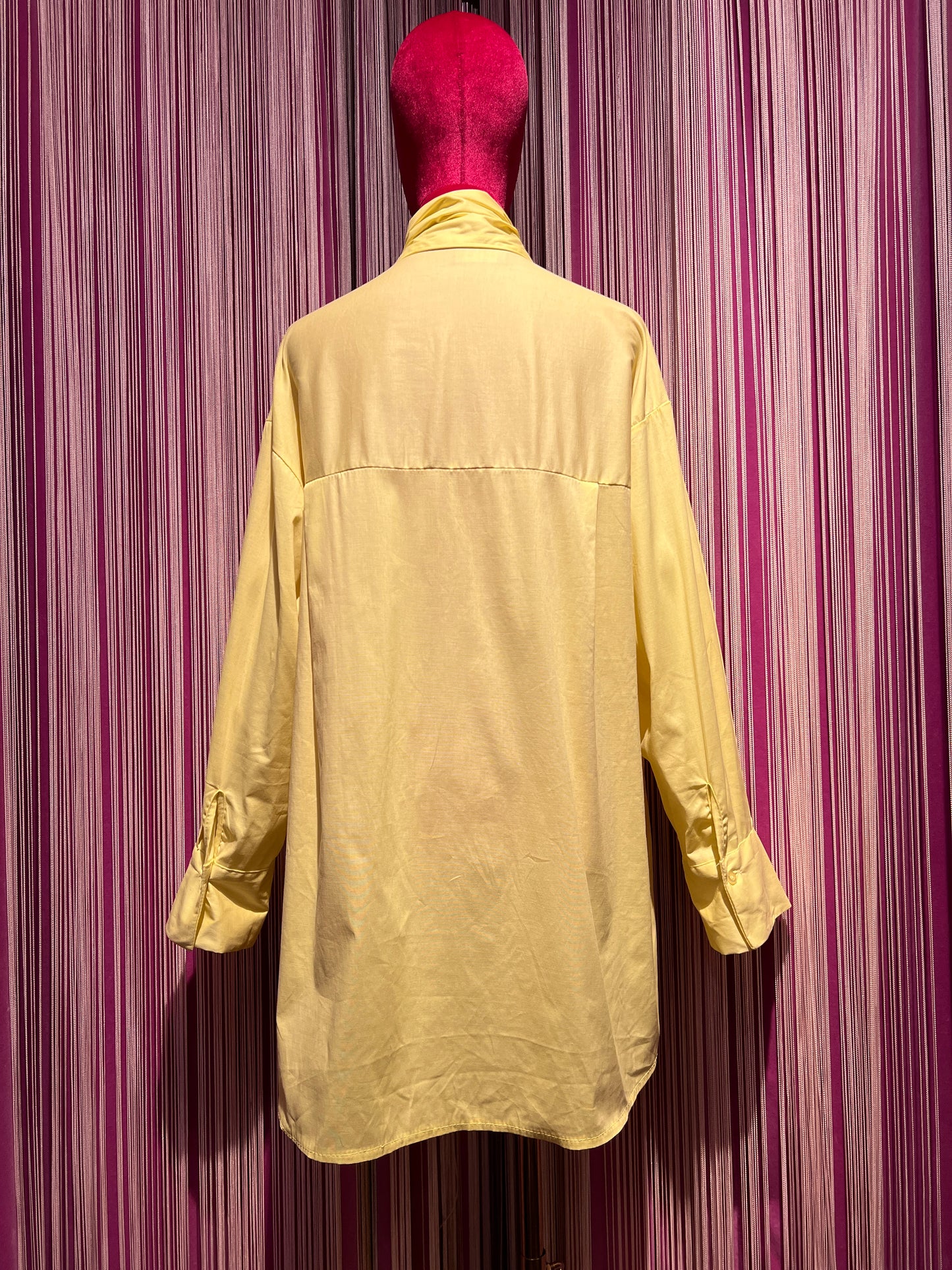 The room camicia oversize in cotone con fiocco