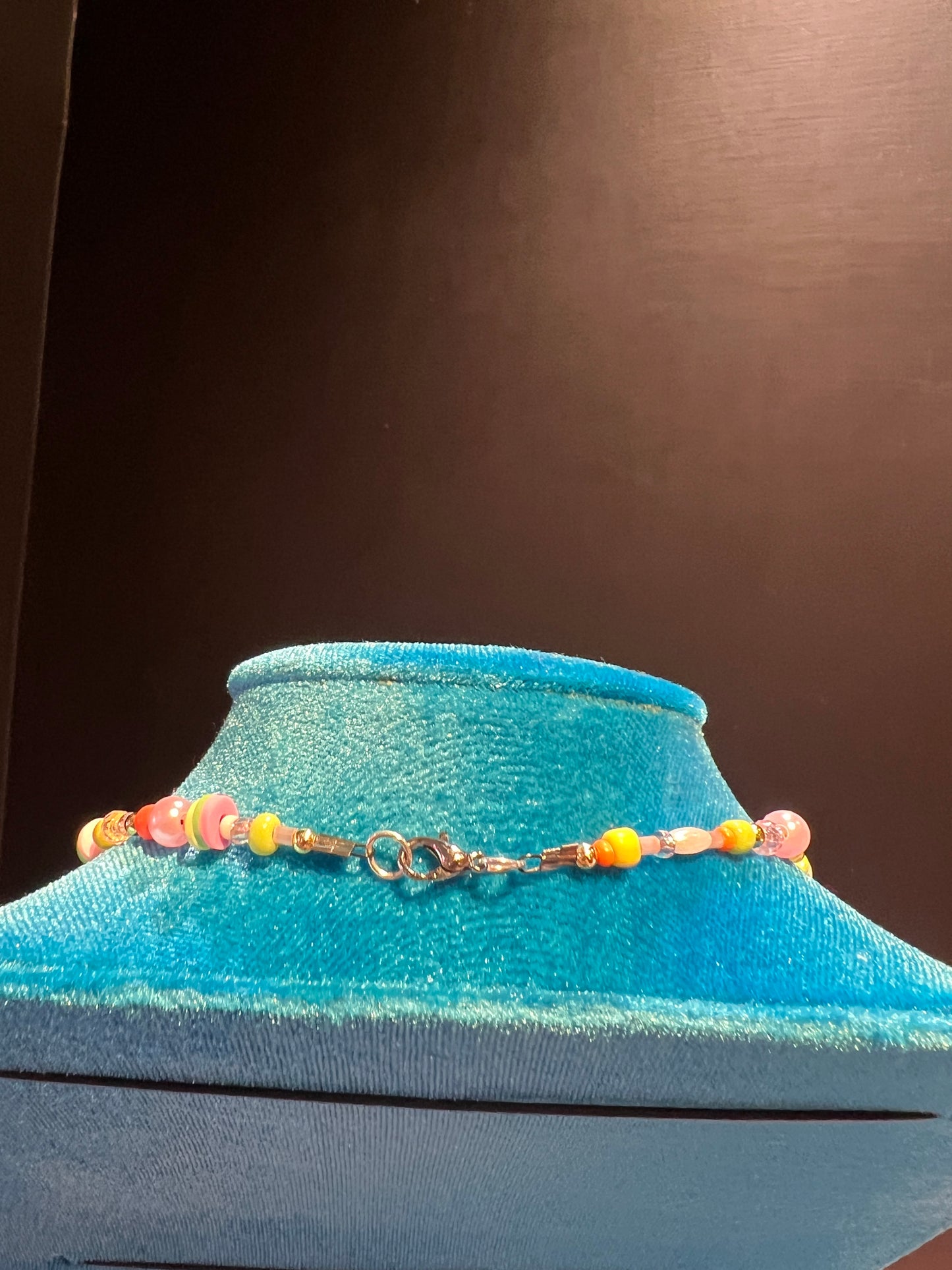 Collana girocollo multicolor con charms fiori orsacchiotti