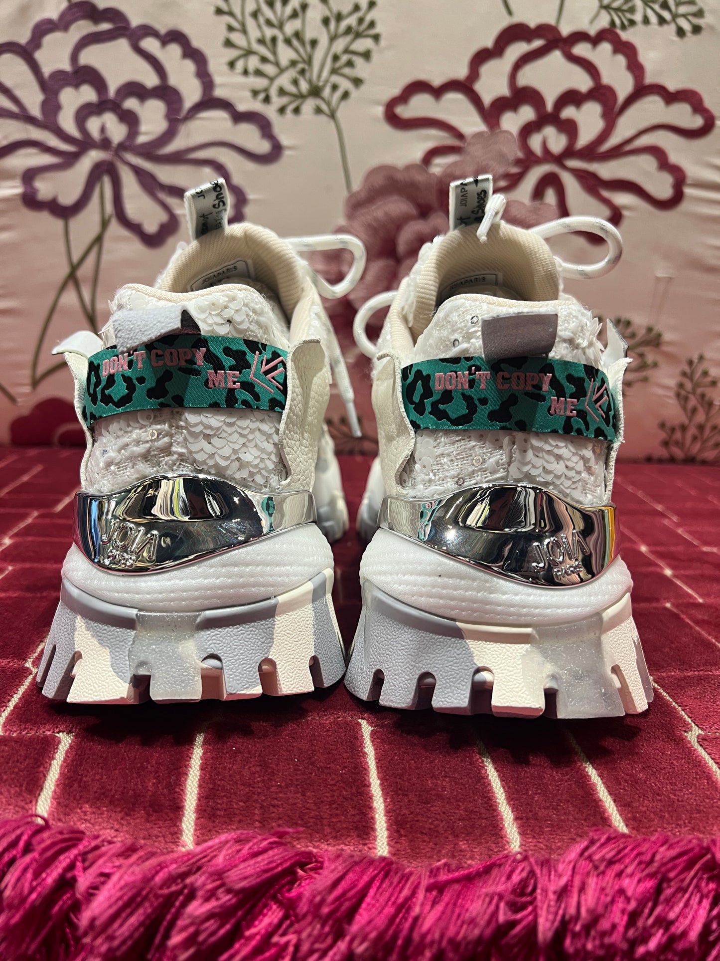 Joia Paris sneaker multimateriale , tessuto tecnico, paillettes, cavallino, pelle