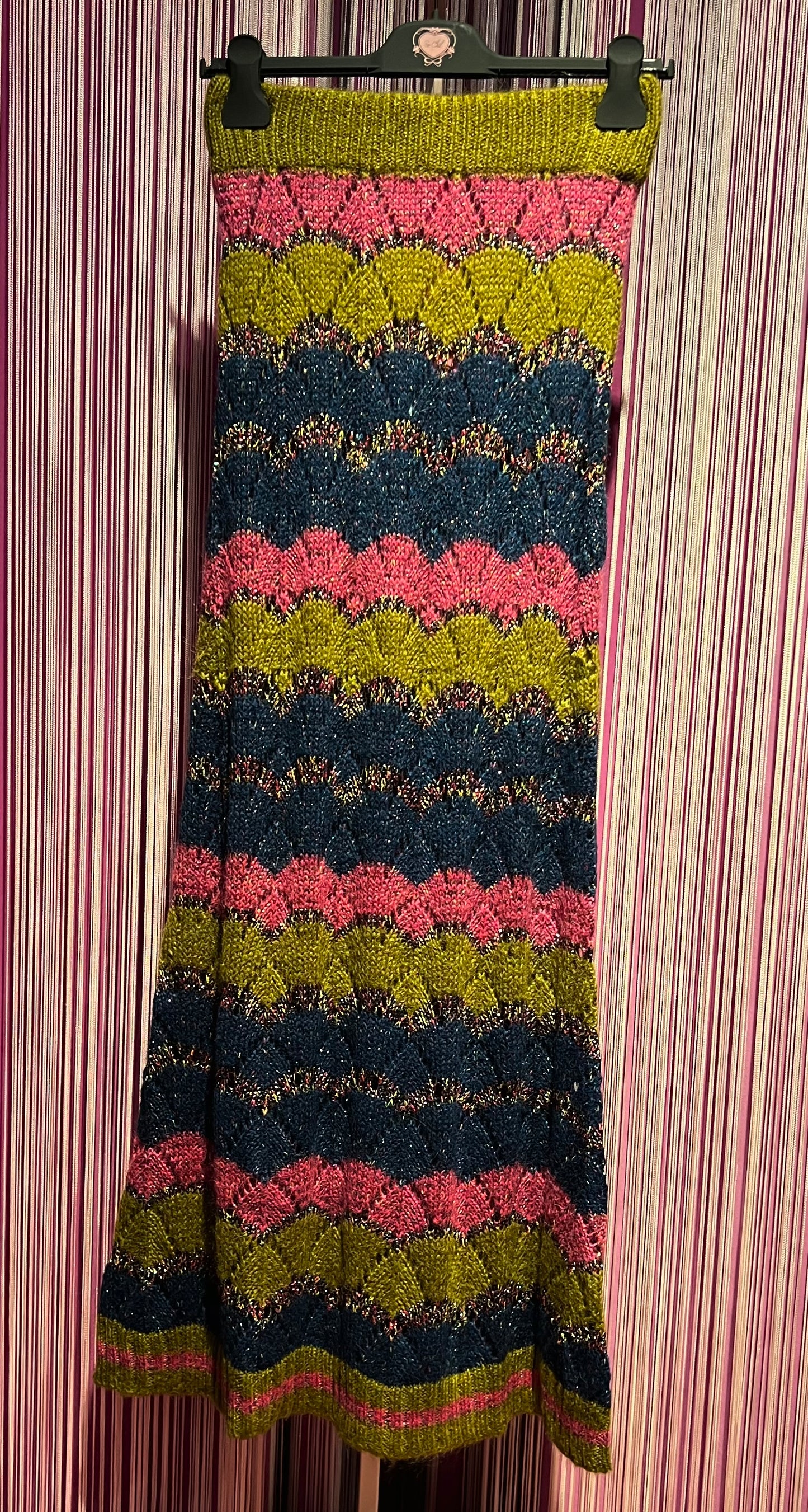 Colour Market gonna lunga in maglia rigata verde olio/blu/fucsia