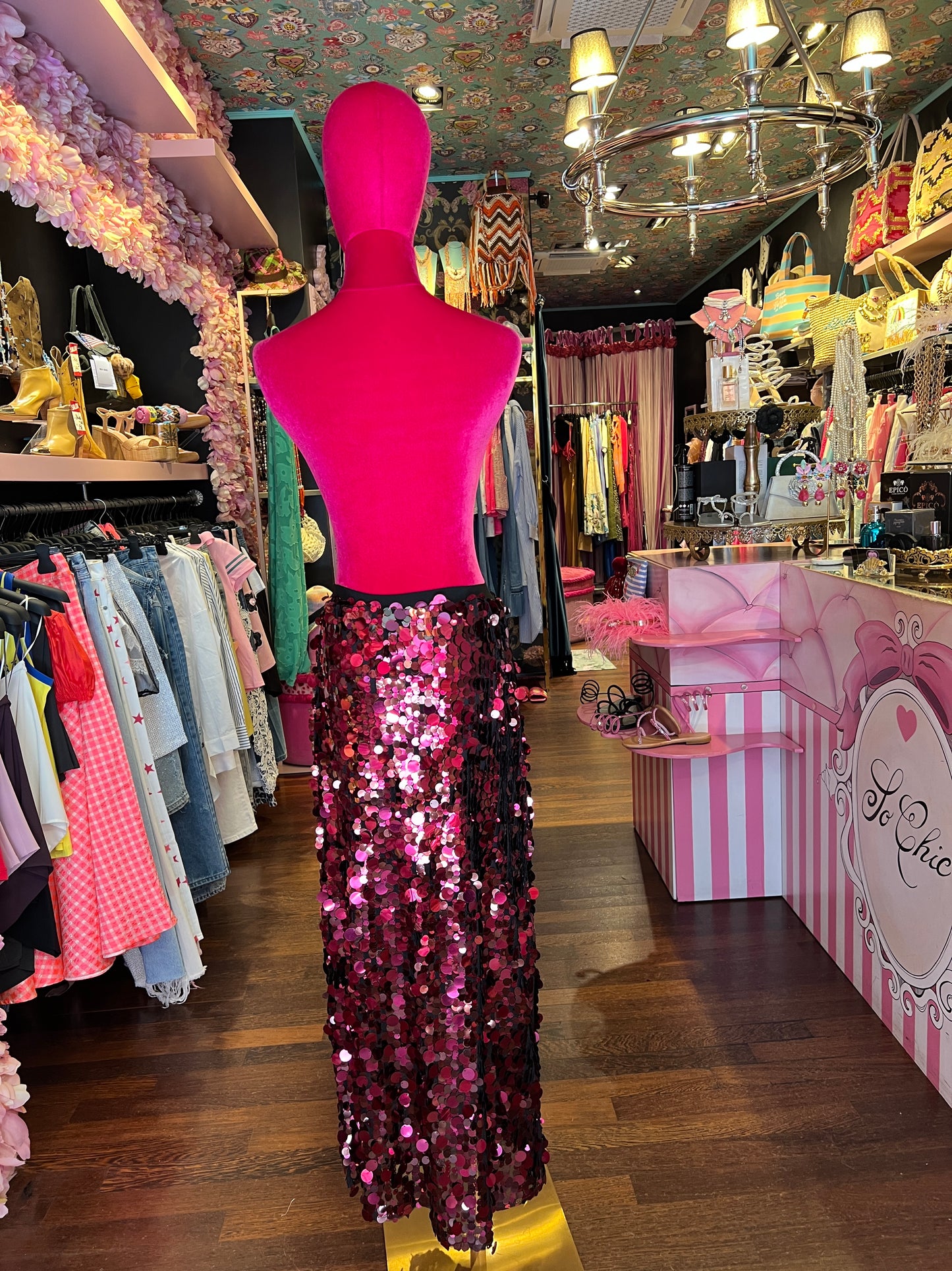 Pink memories gonna lunga di paillettes bordeaux