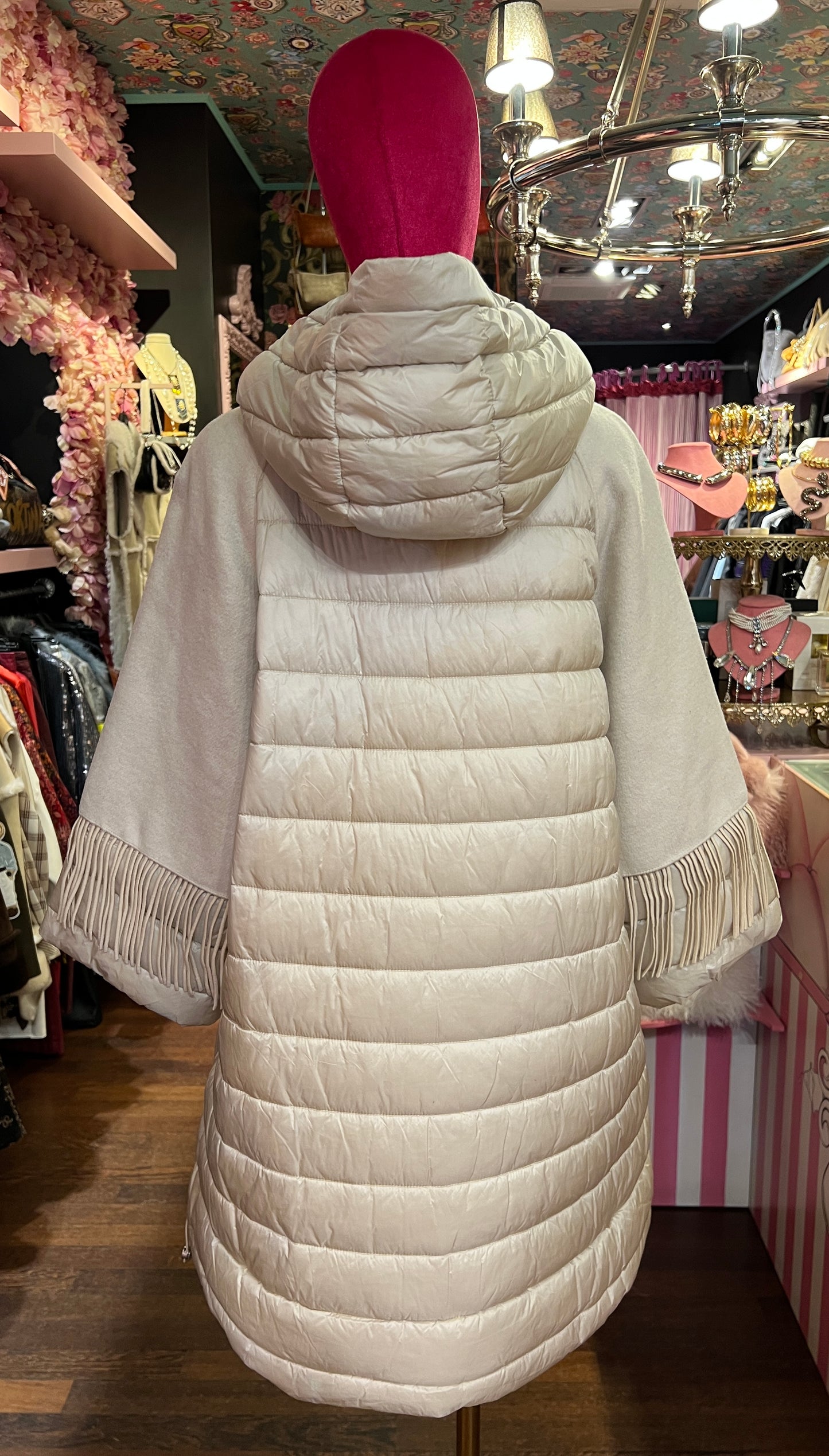 The room piumino con cappuccio ghiaccio manica con frange