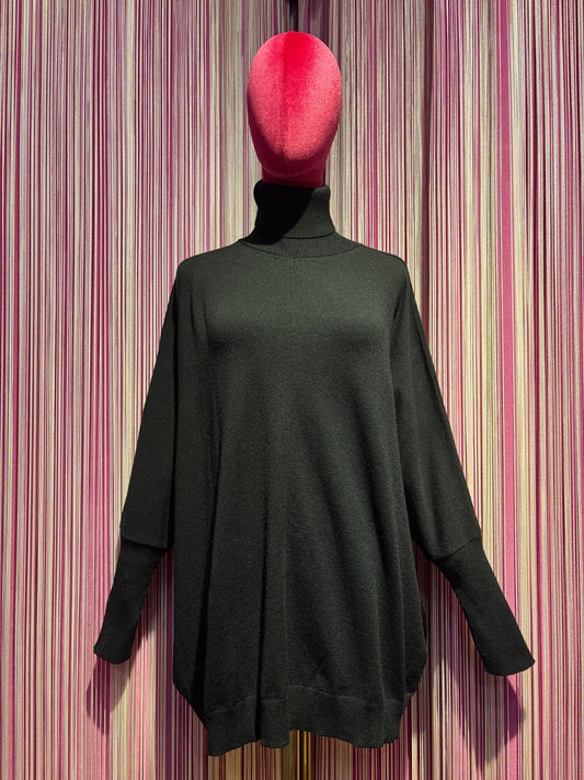 Pink memories maglia collo alto nero manica pipistrello