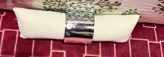 Bracciale alto metallo argento chiusura a molla