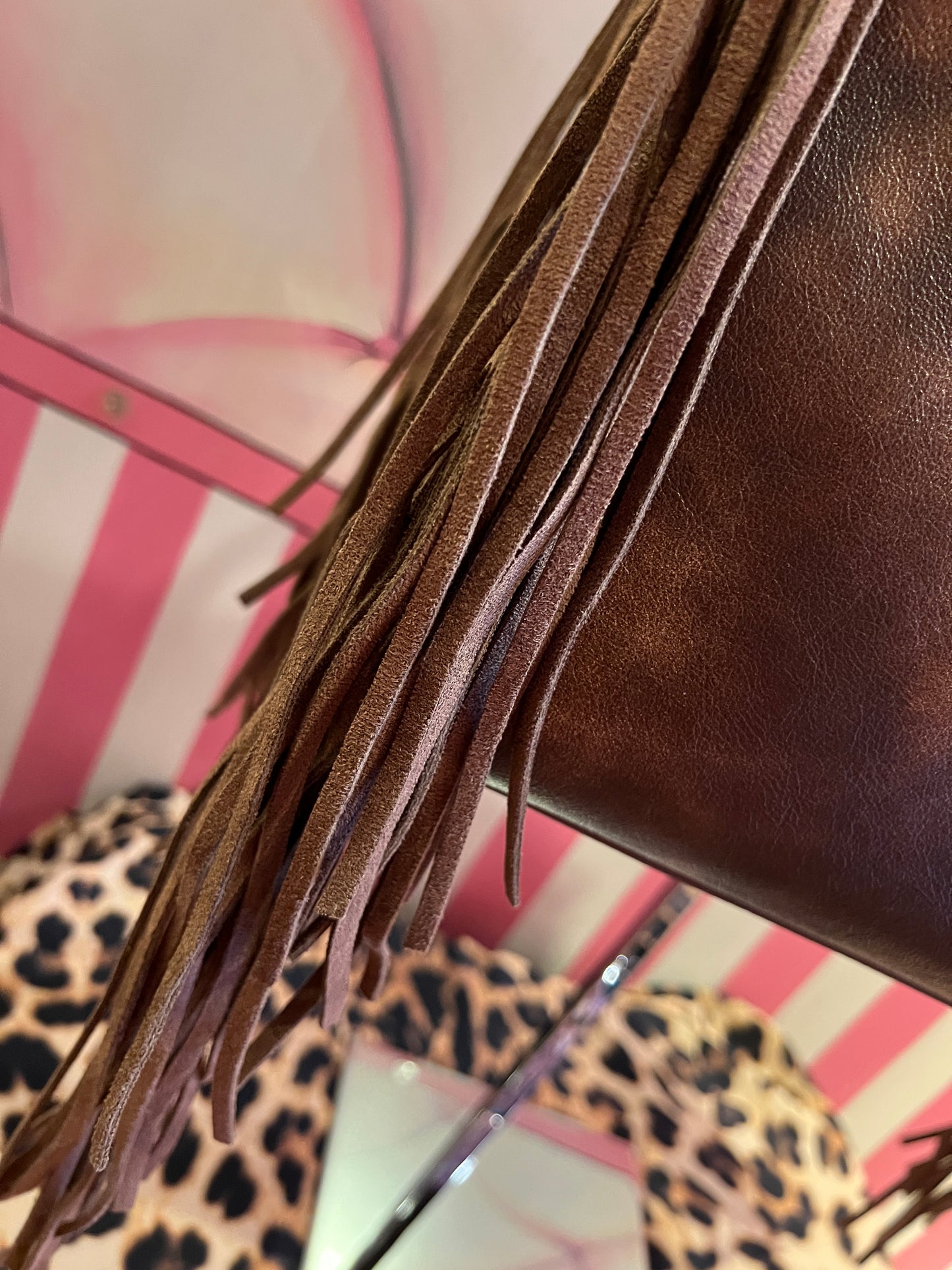 Rue Madam Paris borsa due manici vintage marrone con frange e tracolla Texas tote