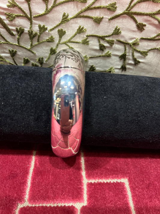 Bracciale liscio argento con chiusura a molla medio