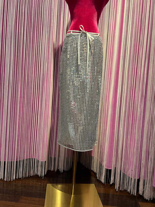 Isabelle Blanche Paris gonna longuette in paillettes color argento con dettaglio cinturino in vita