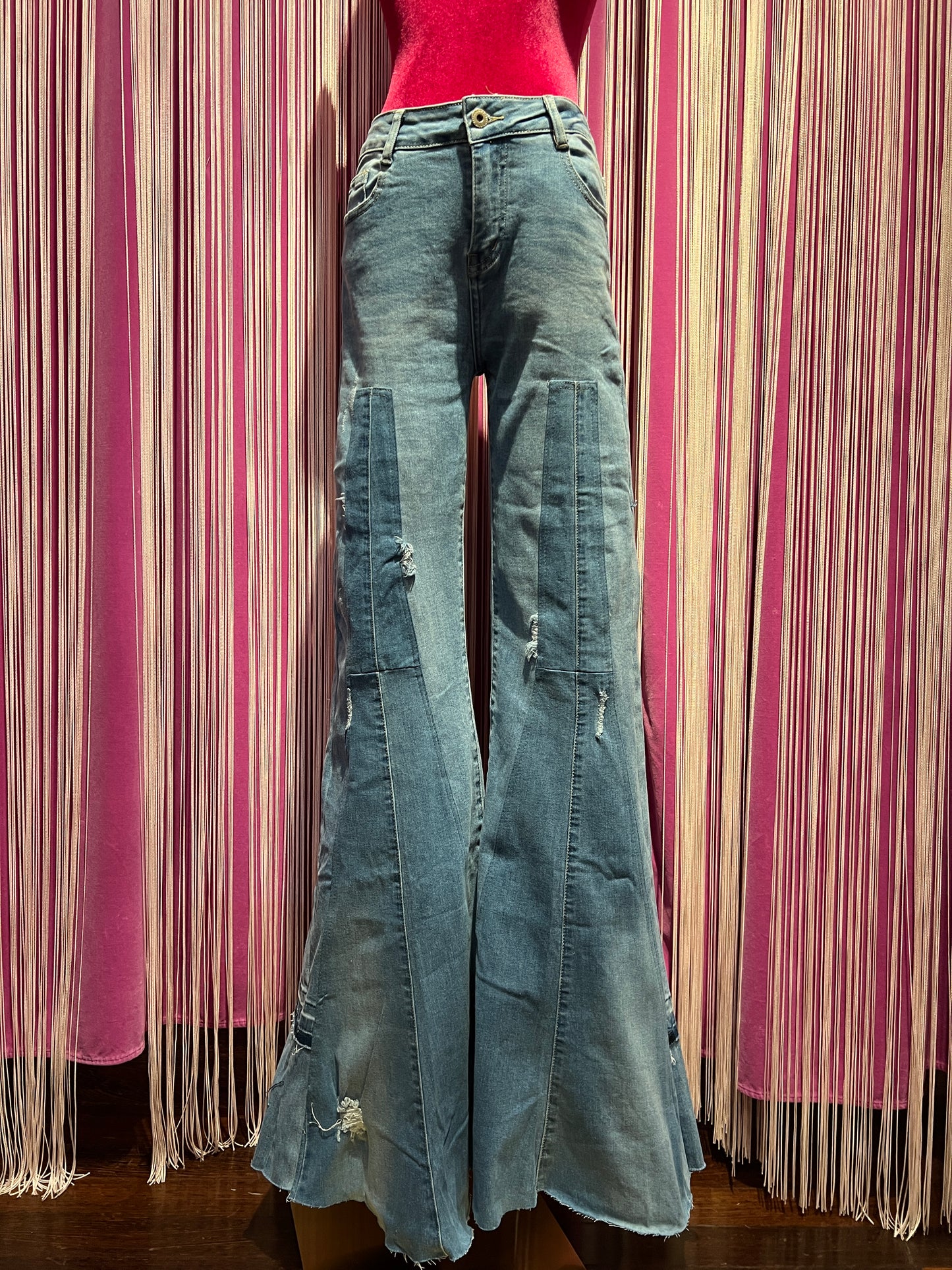 Love & roses -30%jeans elasticizzato a zampa