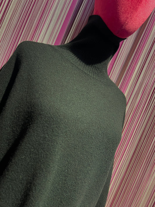 SU official maglia nera con incrocio dietro e top con pizzo