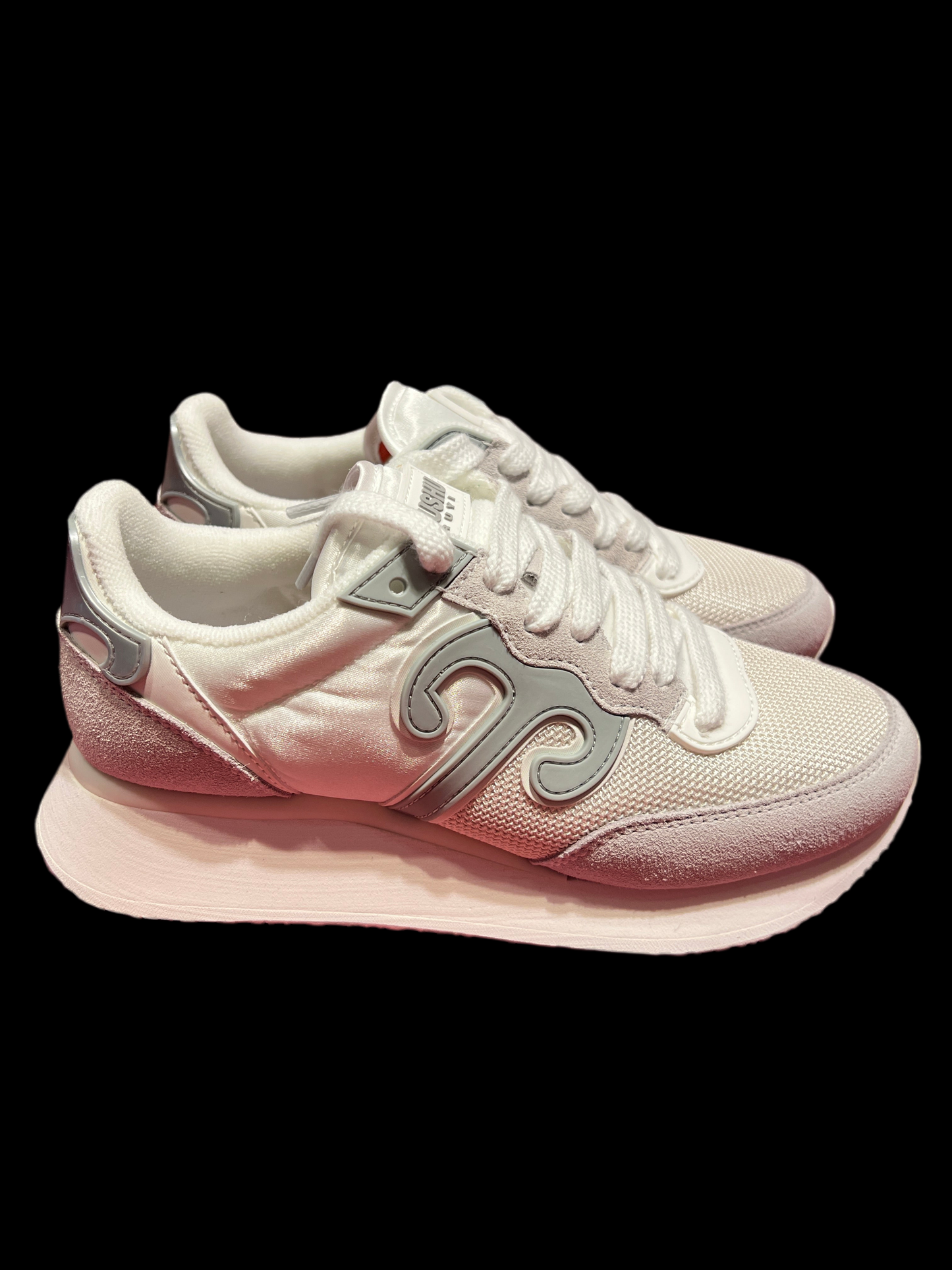 Wushu Ruyi sneaker bianca e grigia