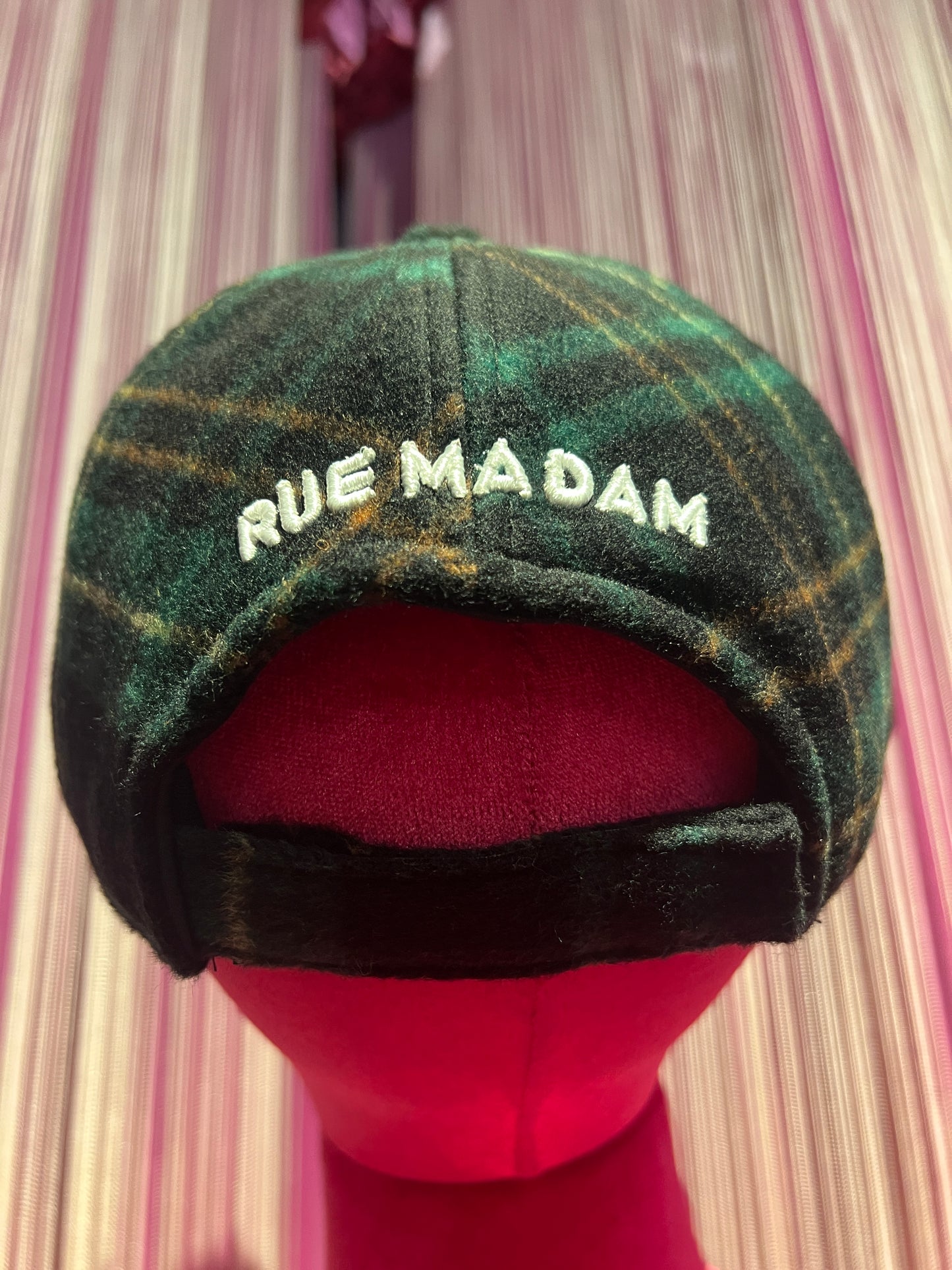 Rue Madam Paris cappello tartan verde/ nero con visiera