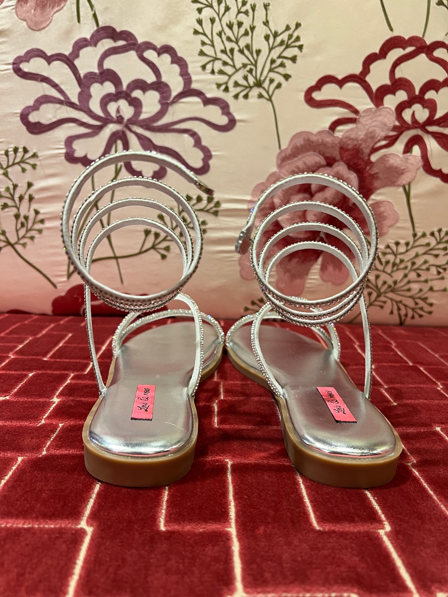 Love & roses sandalo flat silver design a spirale e strass