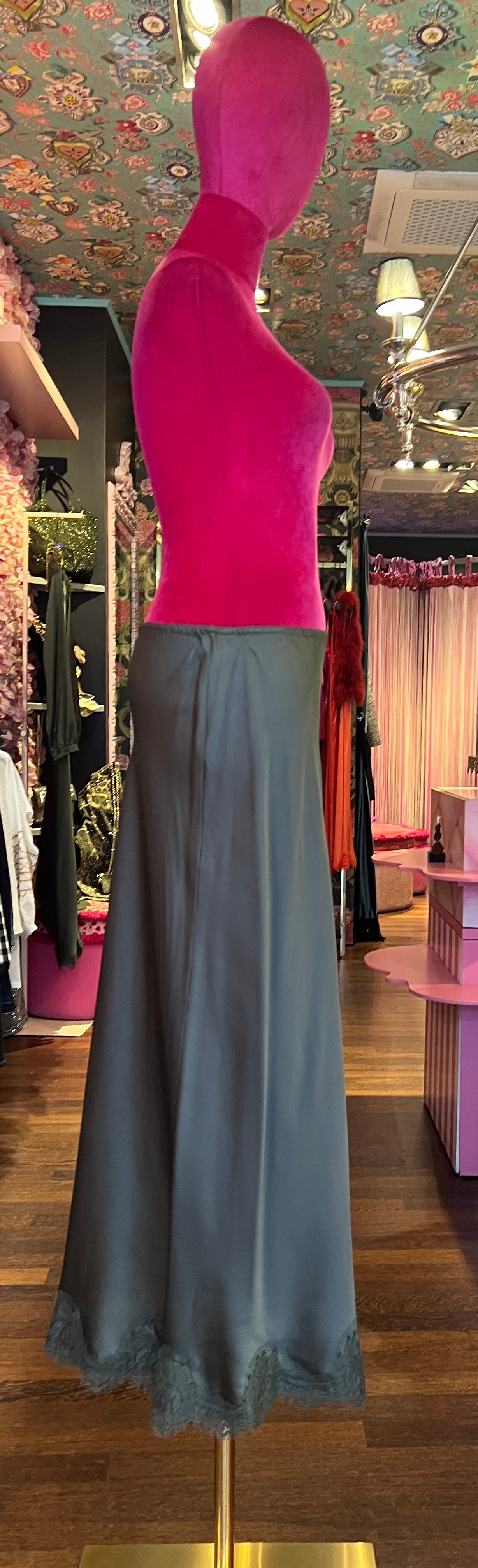 Pink memories -40%gonna sirena verde militare con pizzo