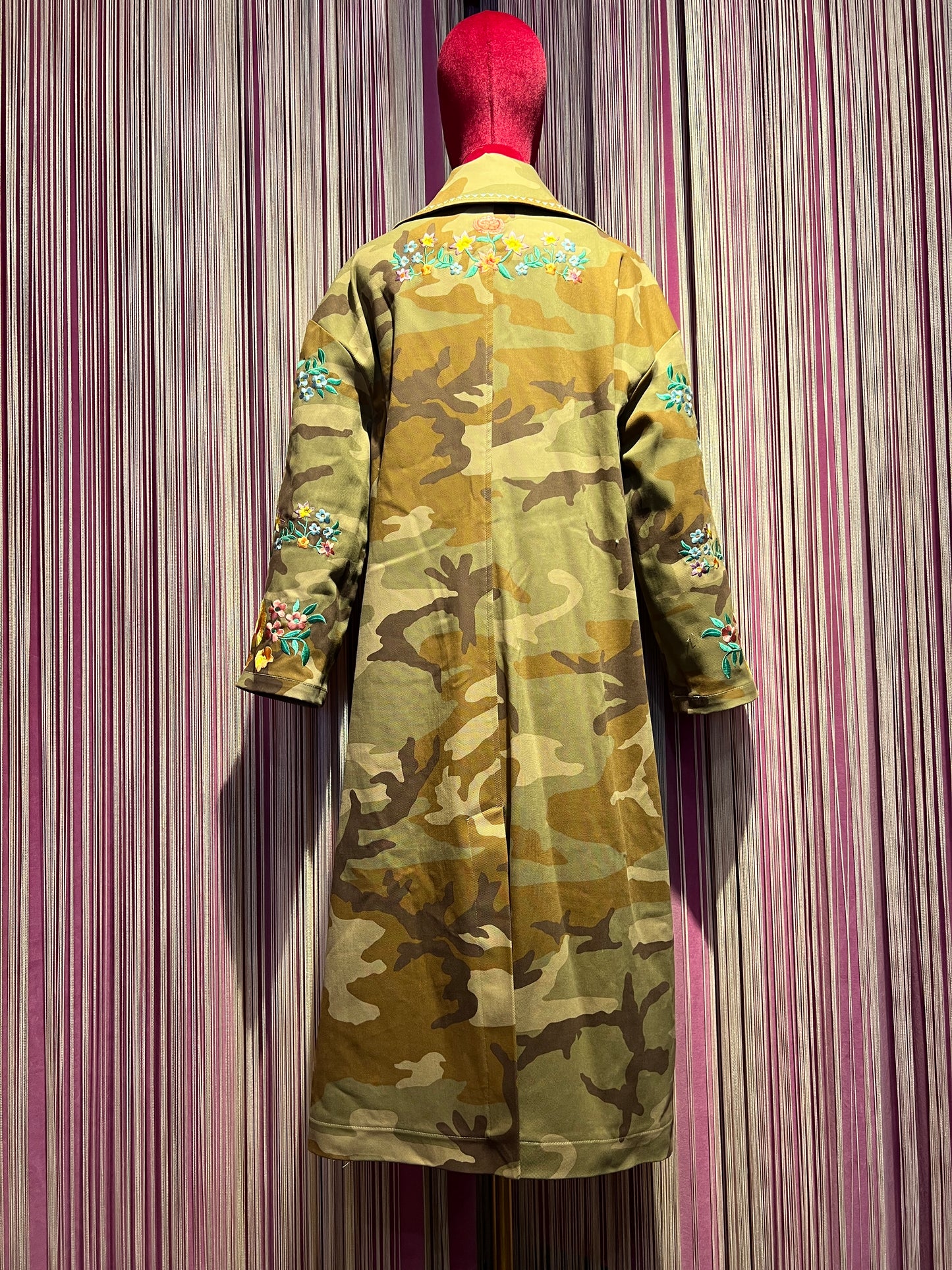 5 Progress trench camouflage con ricami floreali in cotone elasticizzato