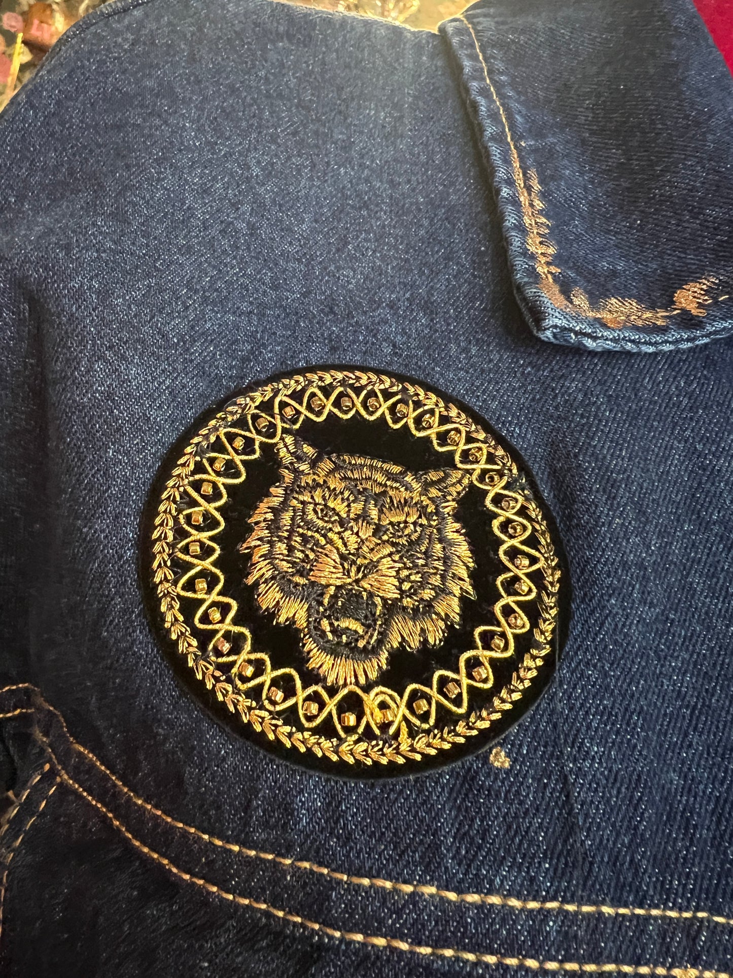 ABpink🩷 giacca camicia jeans con stoffa vintage marrone e patch