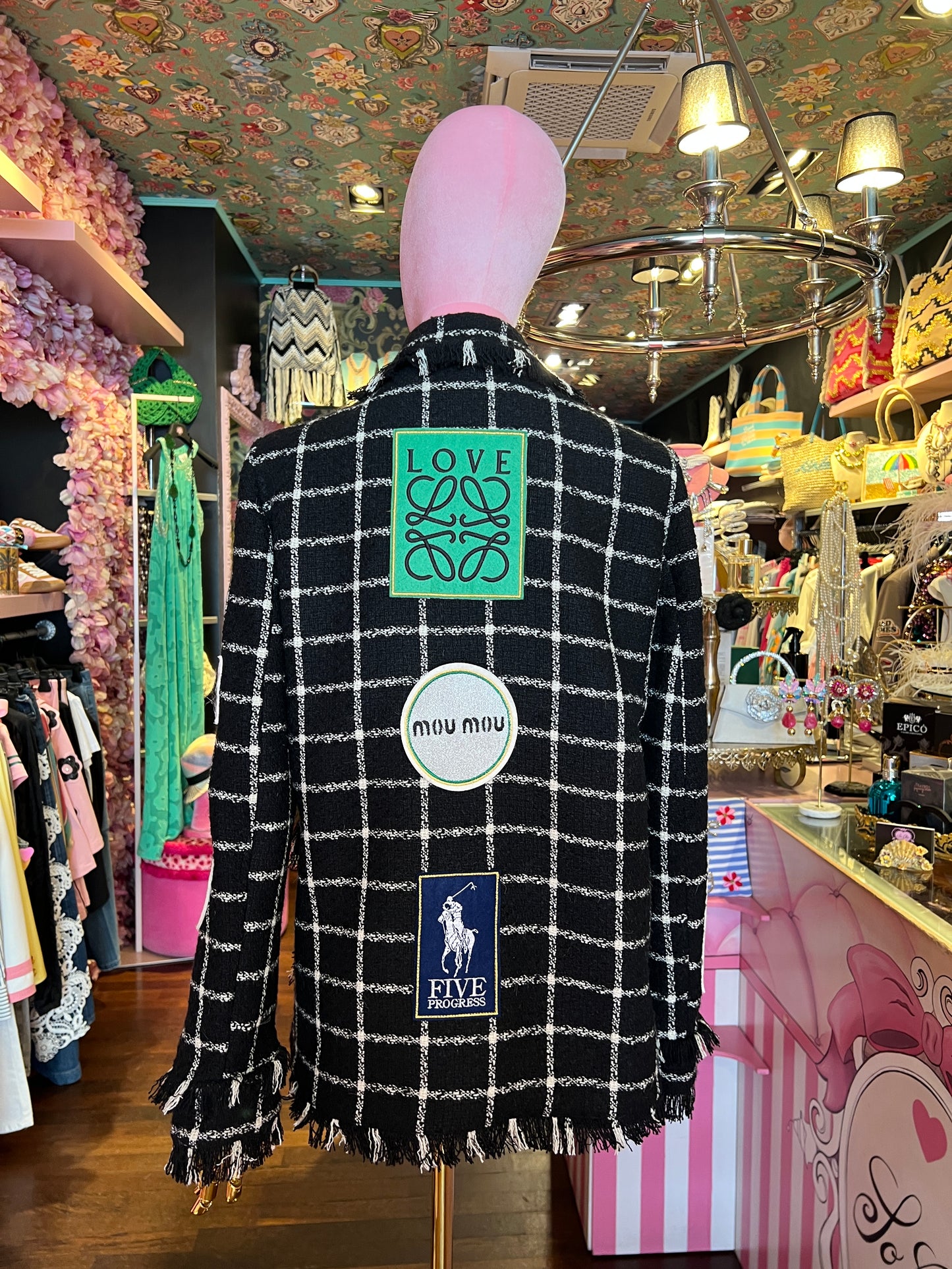 5 Progress giacca/cappotto in tweed con frange e patch