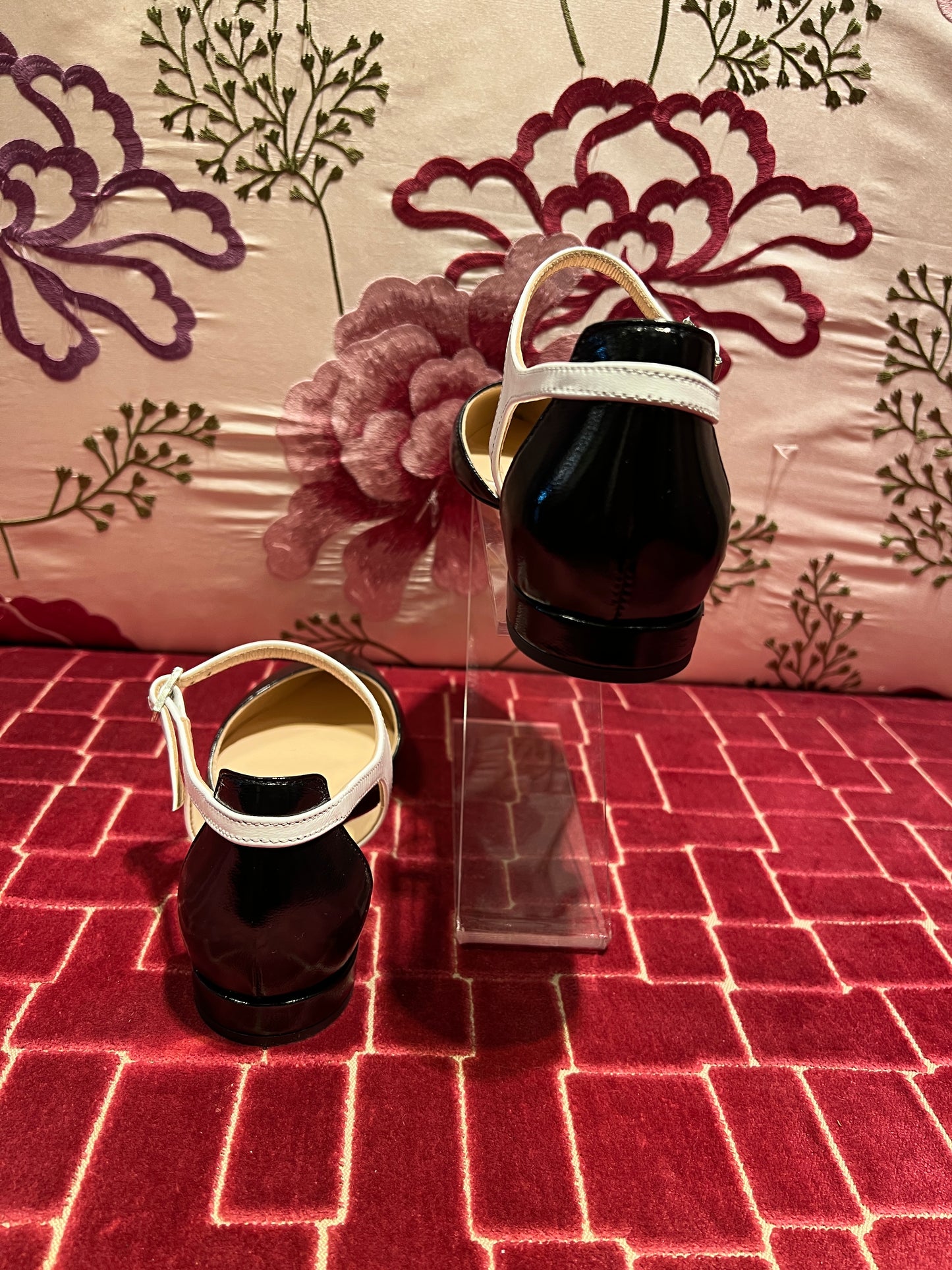 Chiarini Bologna -50% di sconto ballerina pelle nera e bianca