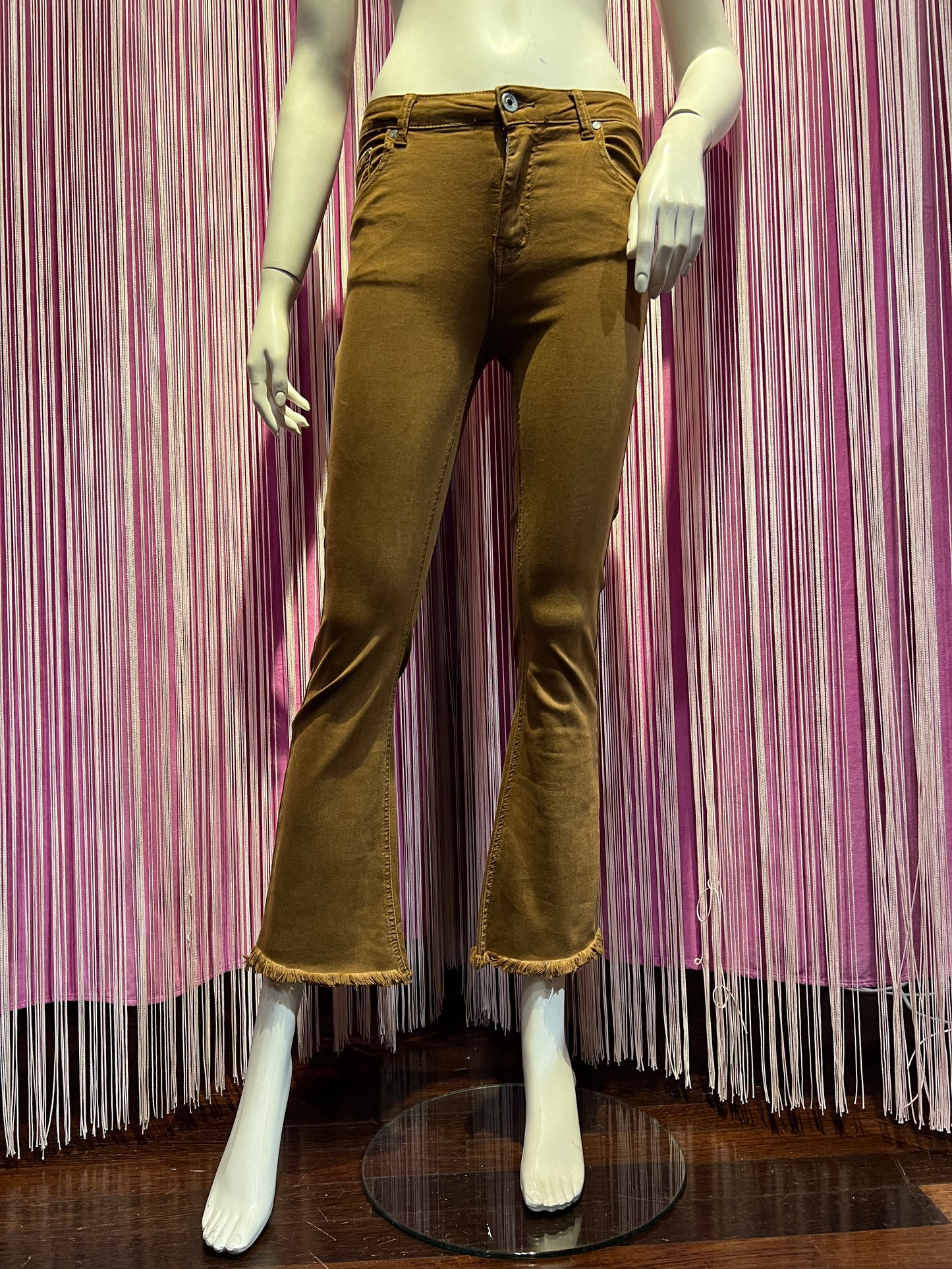 Mon amour Paris pantalone jeans terra di Siena sfrangiato