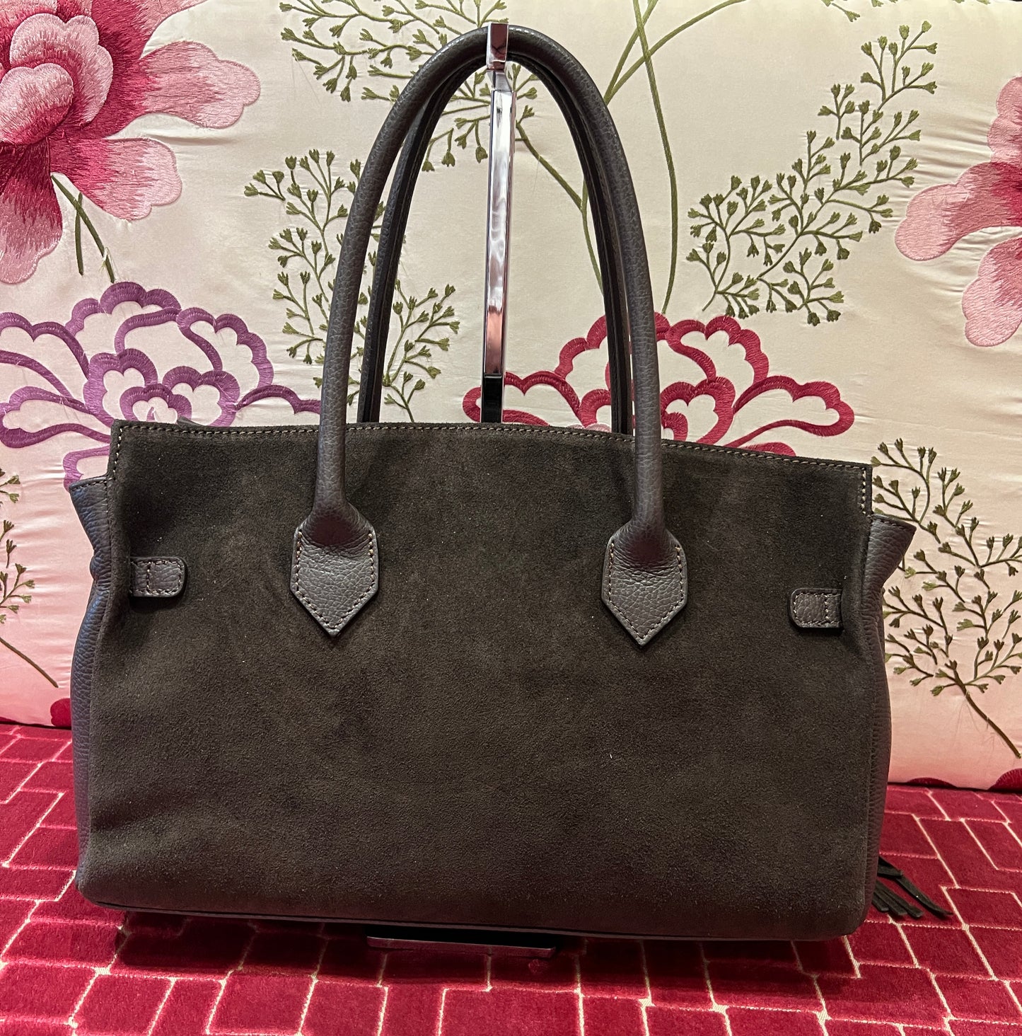 Love & roses borsa due manici con frange e tracolla cioccolato