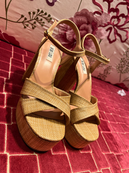 Bibi Lou sconto-50% sandalo rafia con plateau