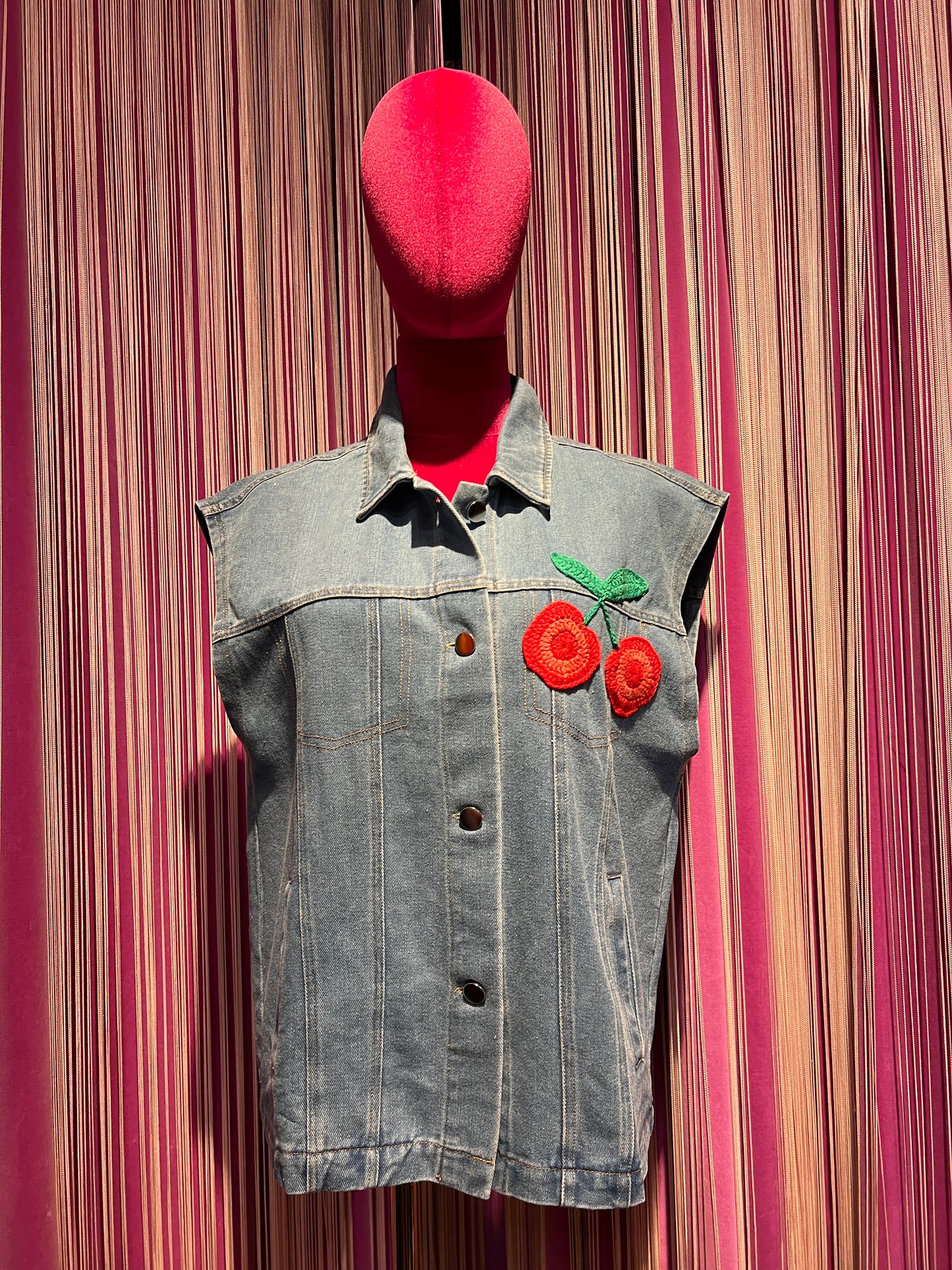 Mon amour Paris gilet jeans denim con applicazione ciliegie retro applicazione crochet