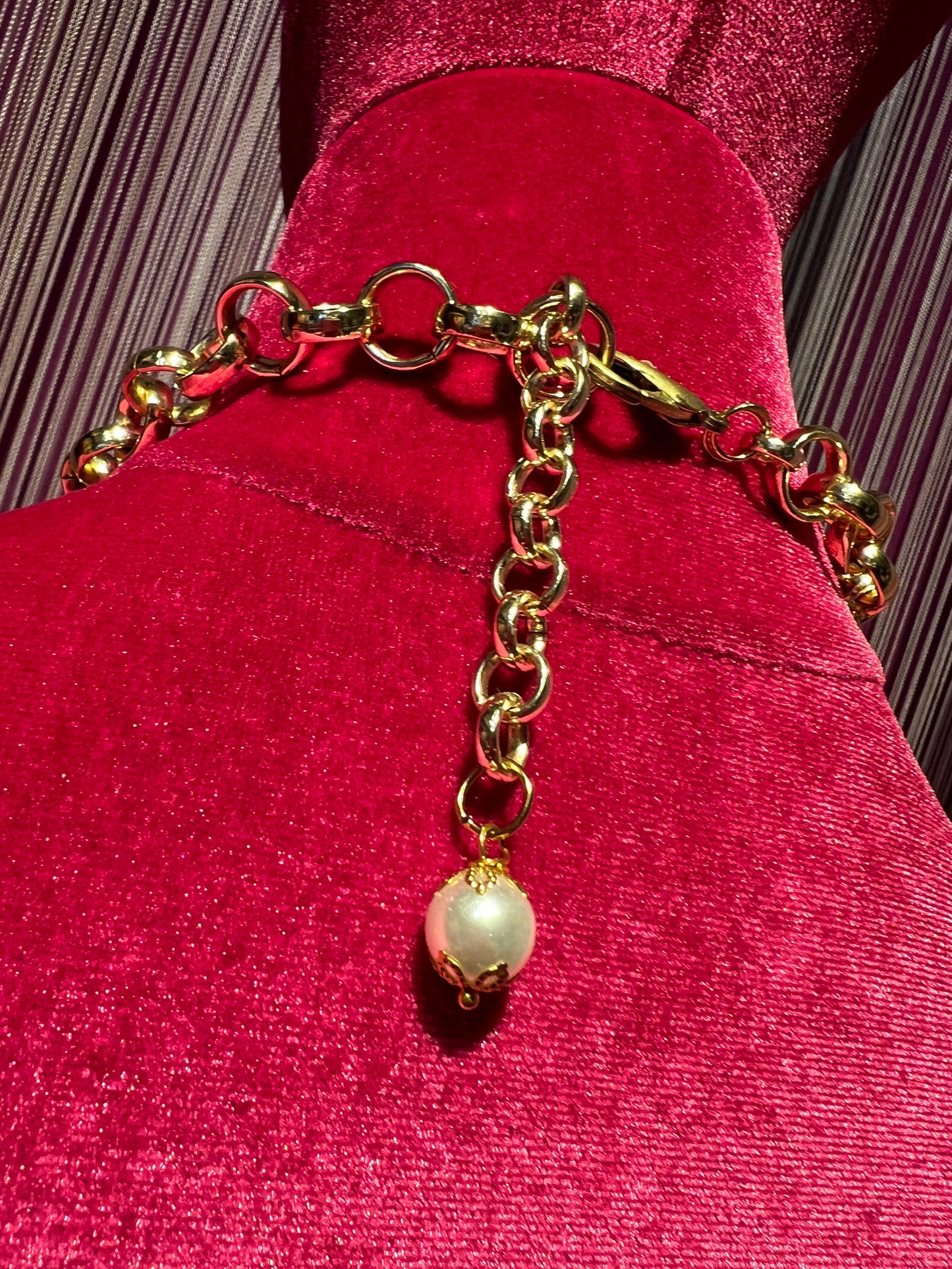 Monilia collana multifili con perle e rose