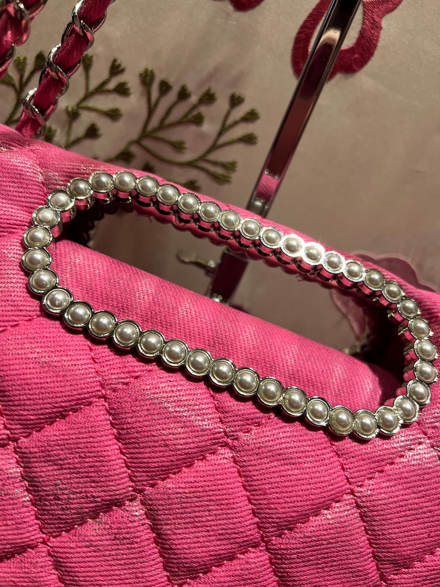 Love & roses borsa tracolla rosa bubble dipinta a mano
