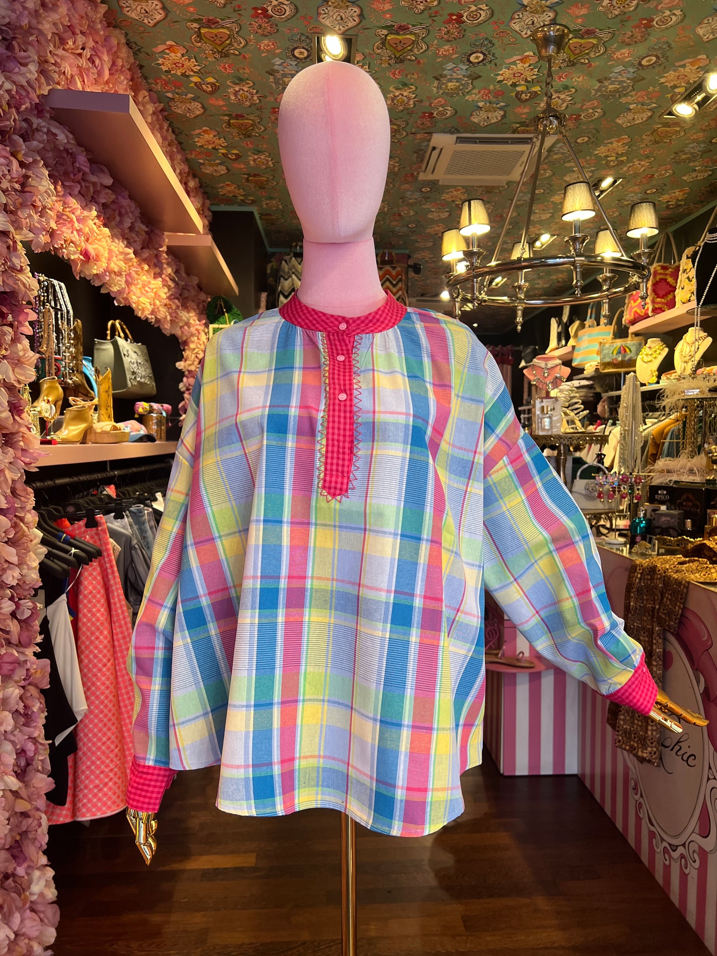 Mon amour Paris blusa fantasia Madras con polsini e bordino collo a contrasto