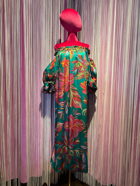 Sundress abito lungo collo Bardot con cinta fantasia fondo verde