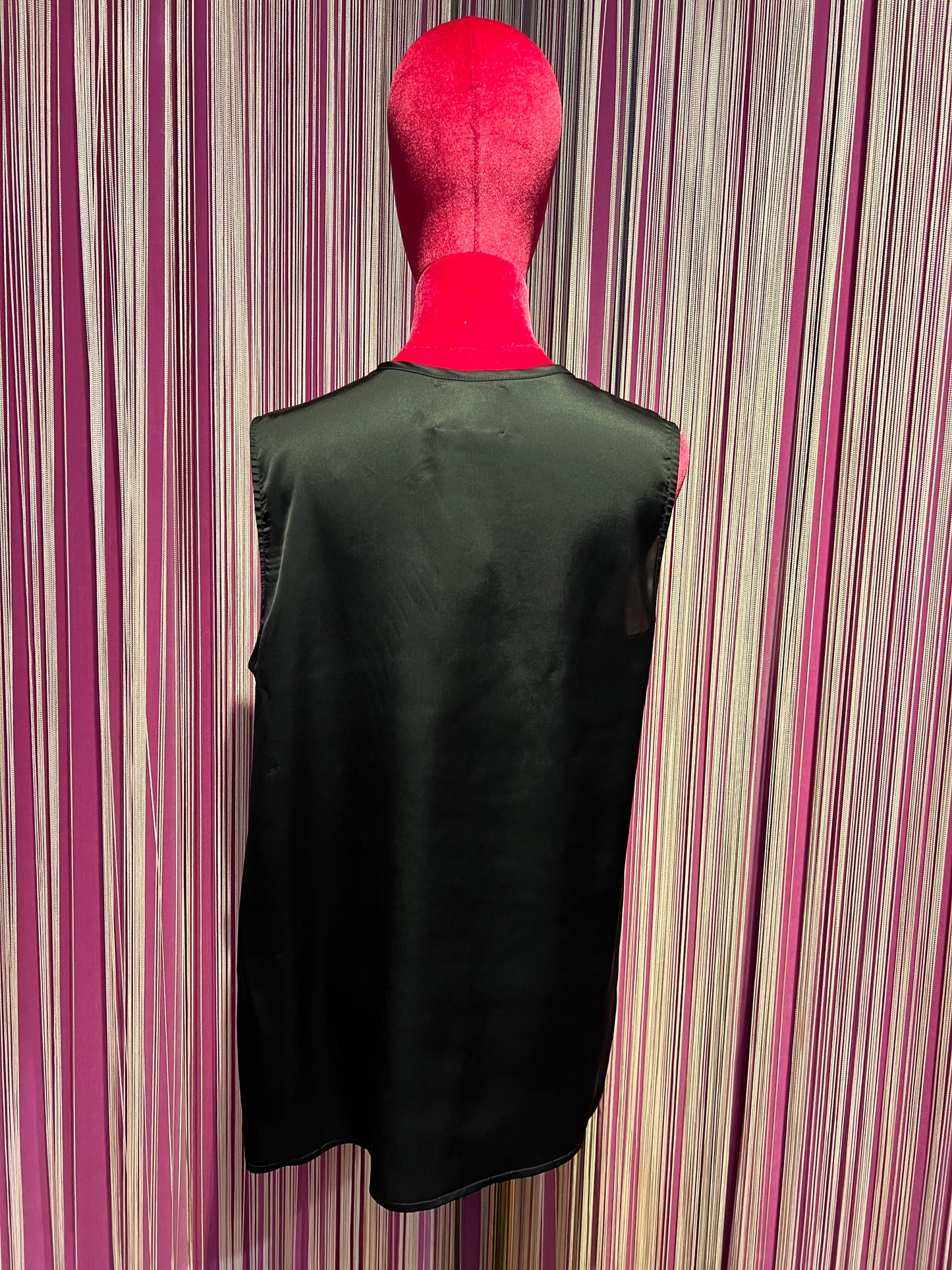 Pink memories top spalla larga con pizzo nero