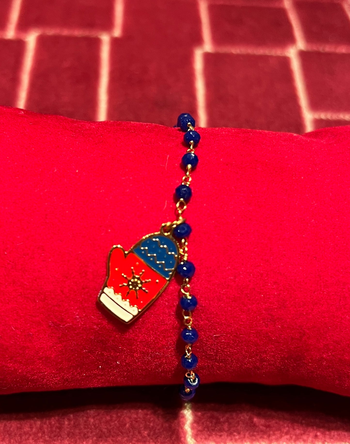 Principessa Glam bracciale perline blu con guantino neve