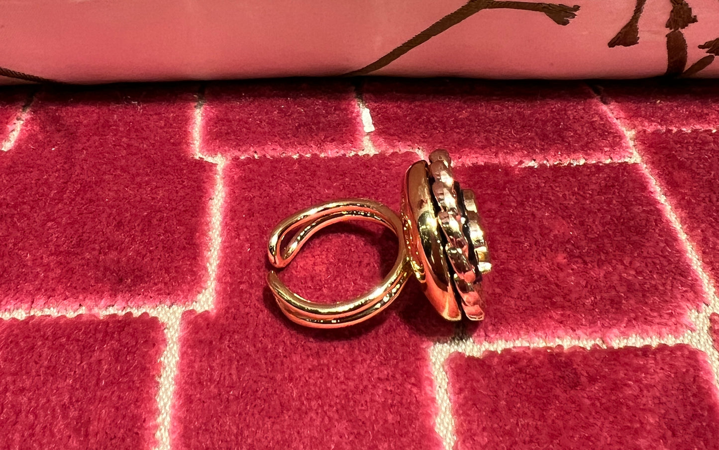 Minime Paris anello regolabile oro nero