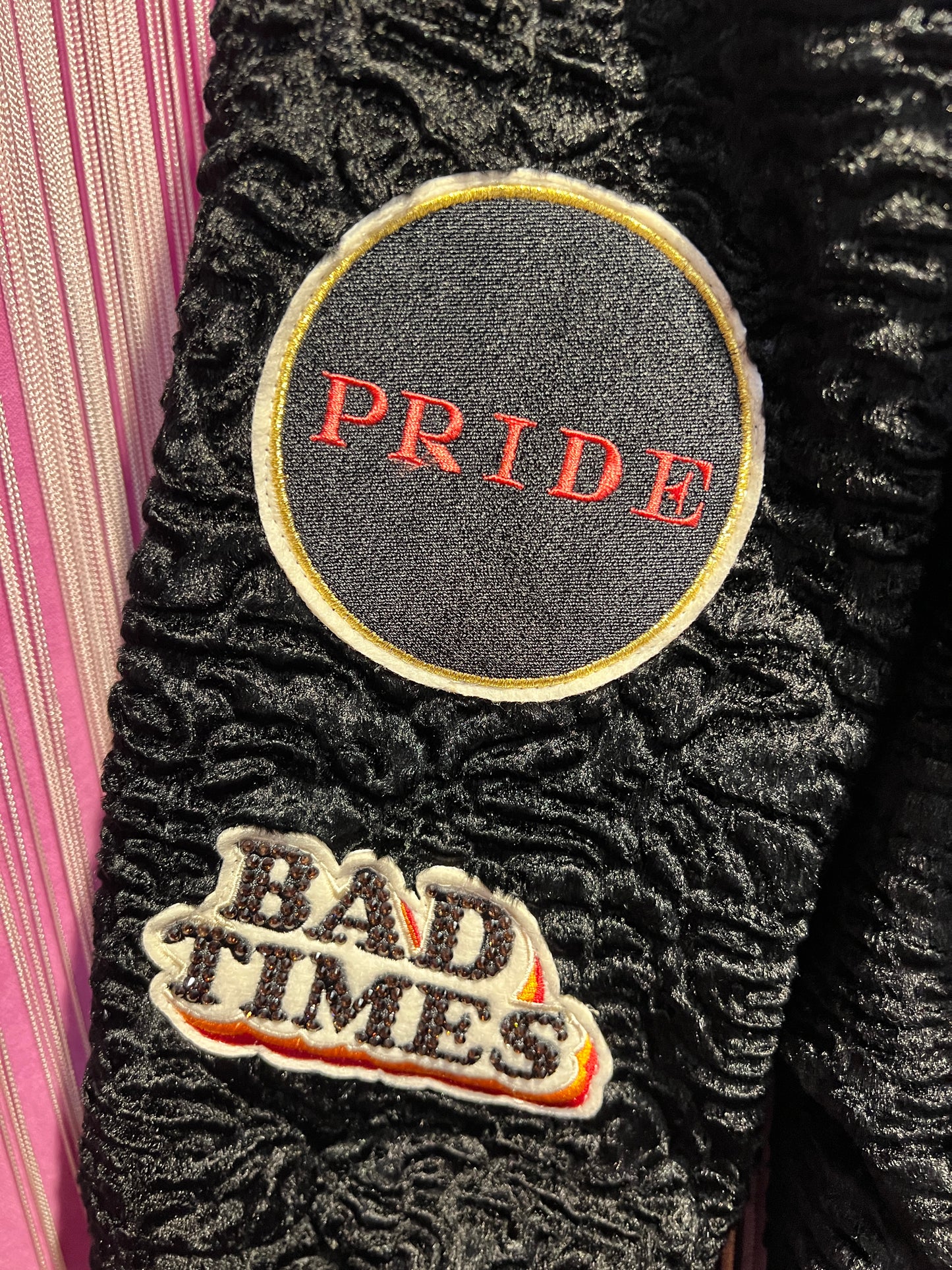 5 Progress cappotto ecopelliccia astrakan con patch