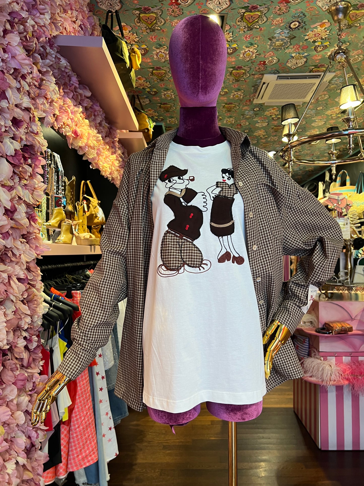 Front street camicia micro ceck beige e marrone con patch Popeye