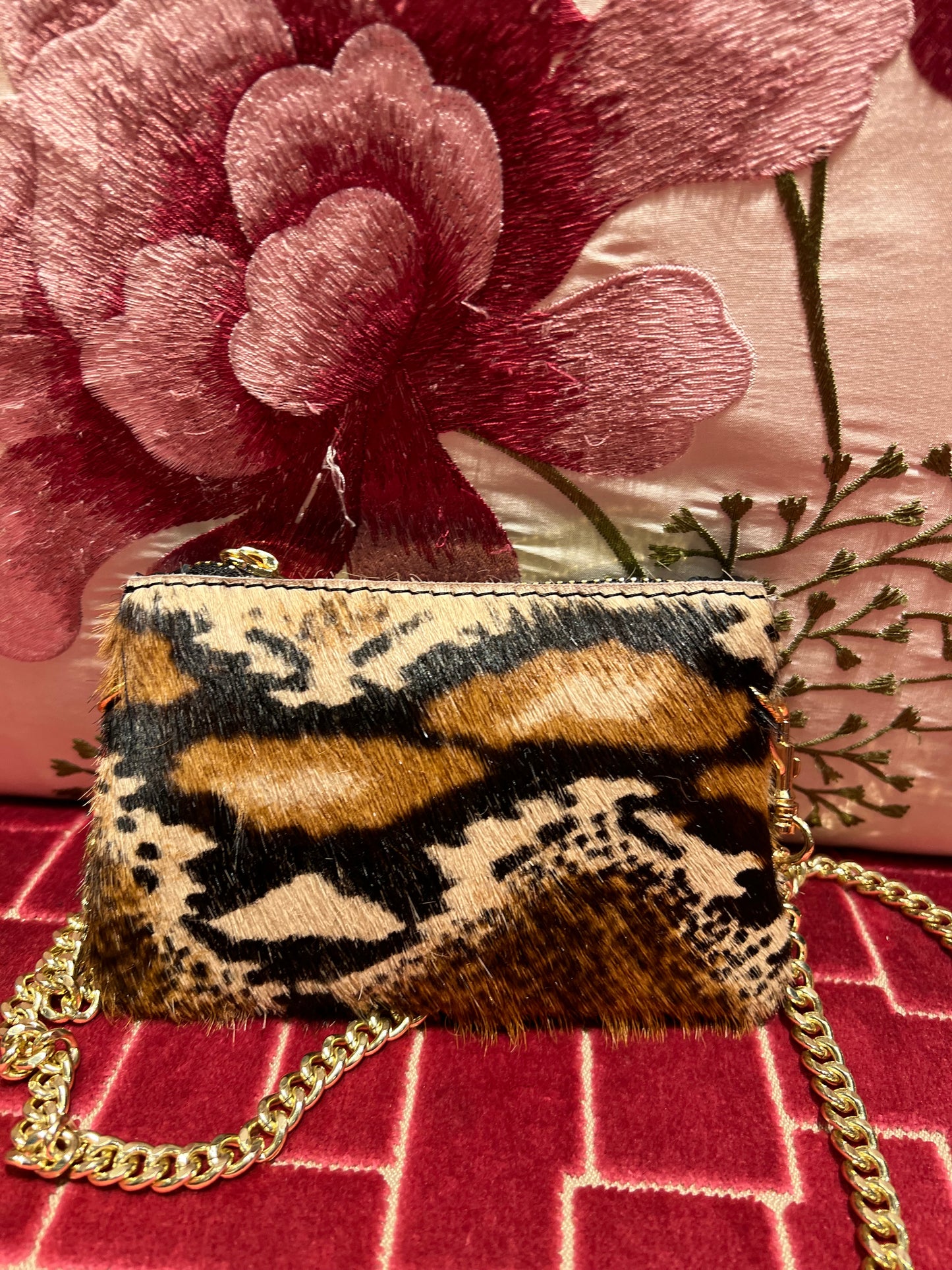 Almala femme rouge tracollina fur lux savana