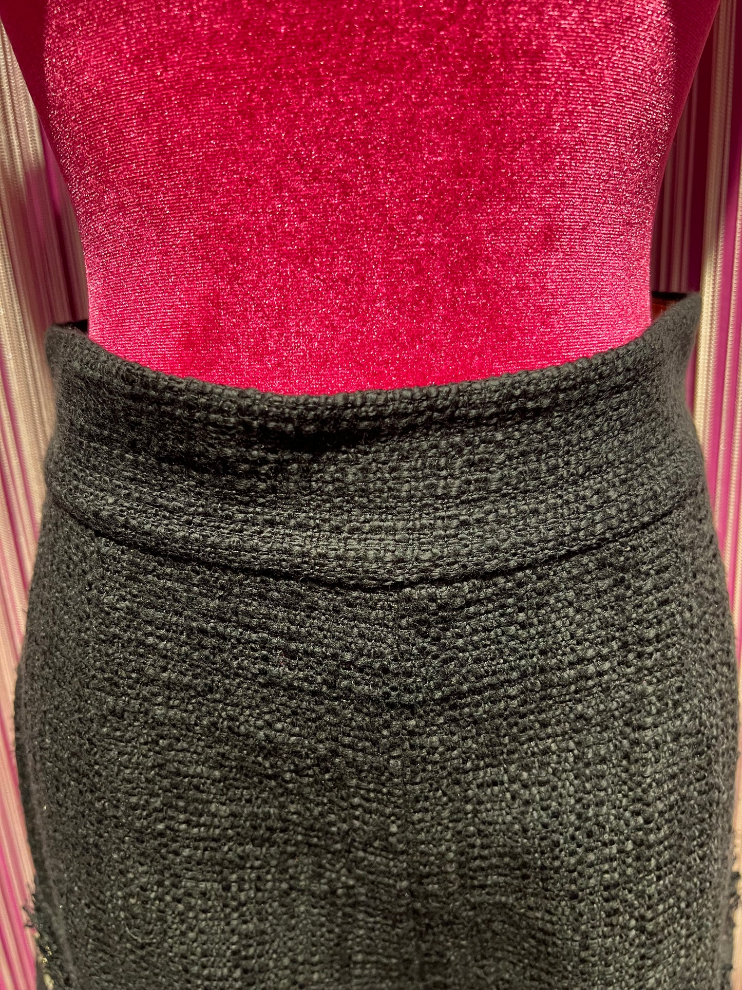 Clo’h meno 50% pantalone a palazzo in juta nero con tasche frange e camelia nera