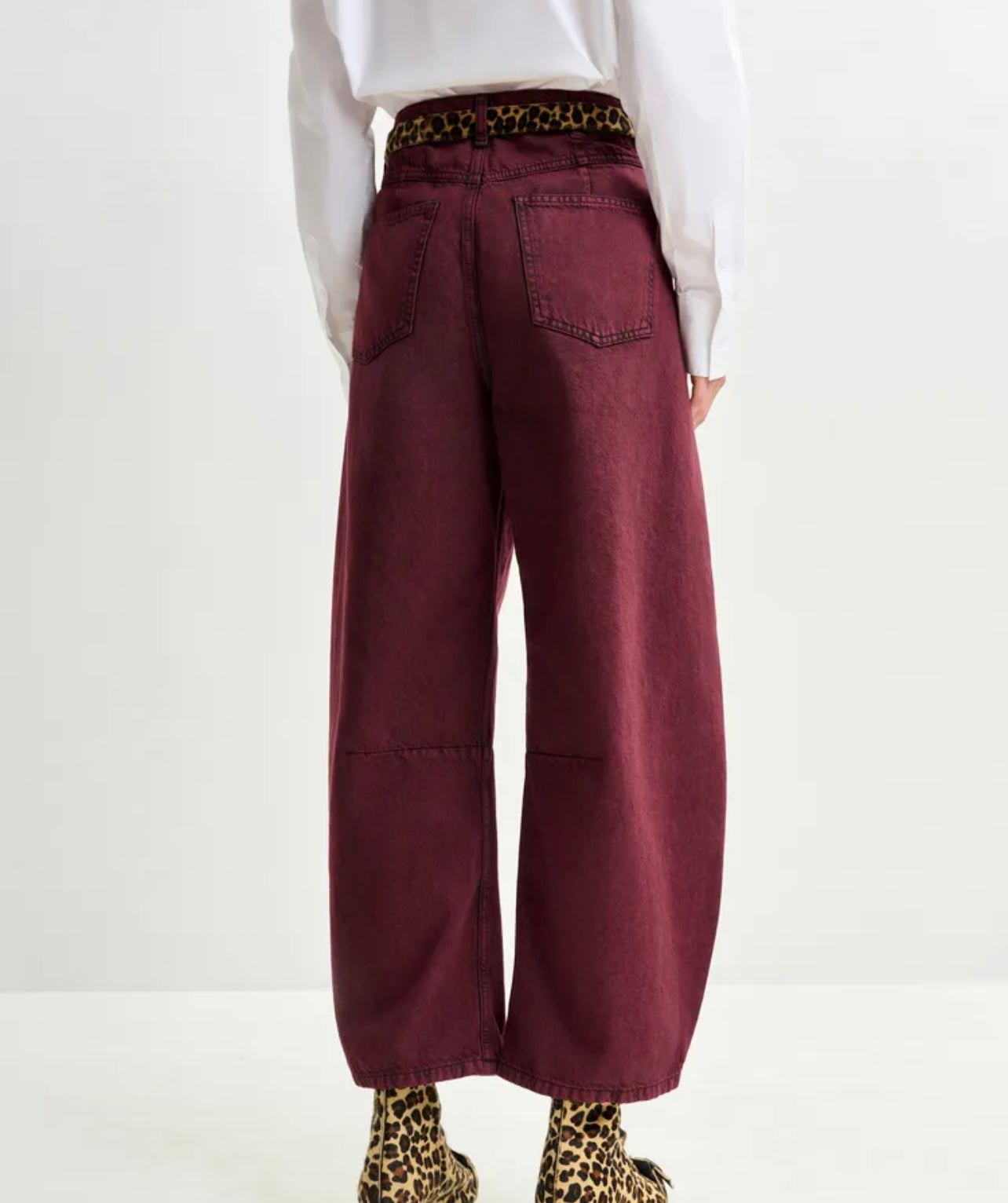 Essentiel antwerp jeans denim bordeaux gamba a botte tinto in capo