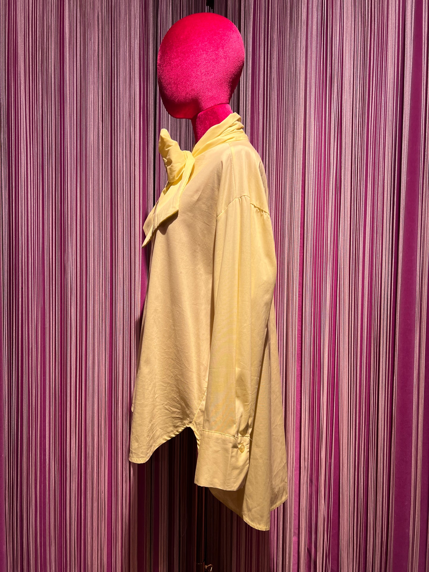 The room camicia oversize in cotone con fiocco