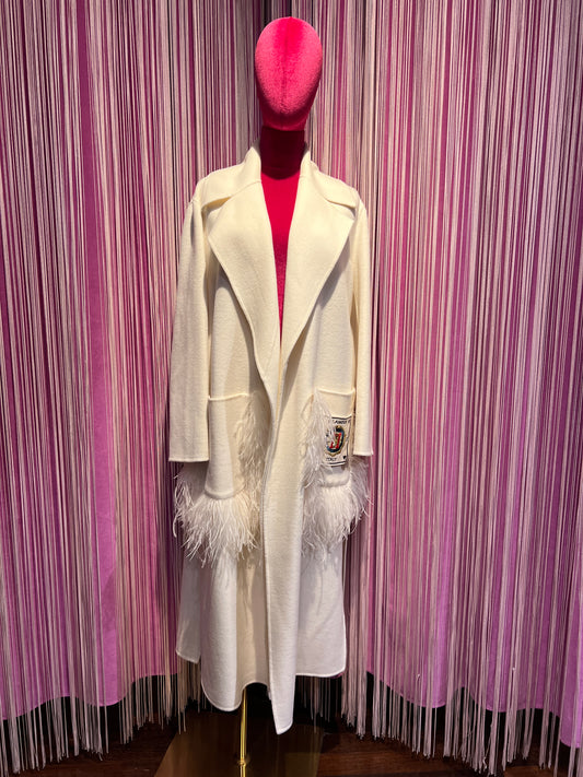 11 love is glamour cappotto bianco con tasche patch