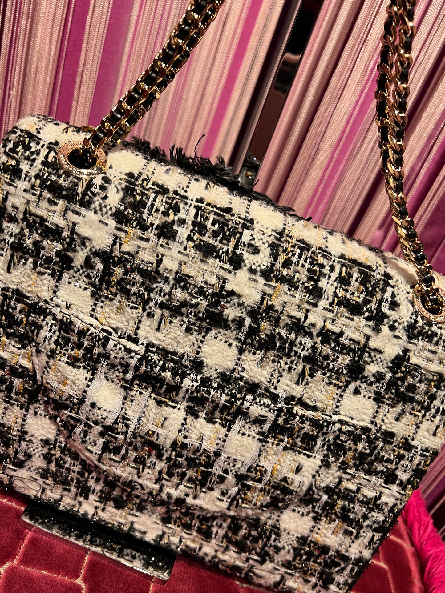 Minime Paris -50%borsa tweed nera e bianca doppia catena