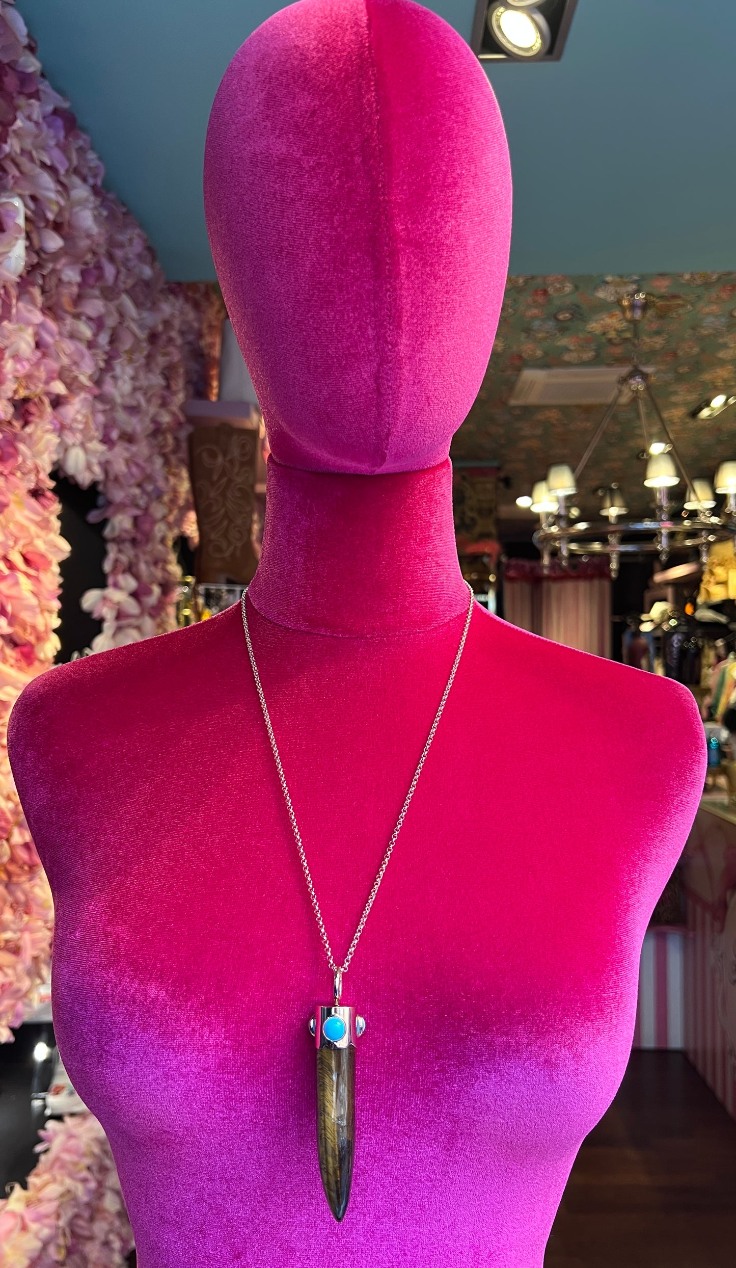 Collana lunga argento rosa corno occhio di tigre con cabochon turchesi