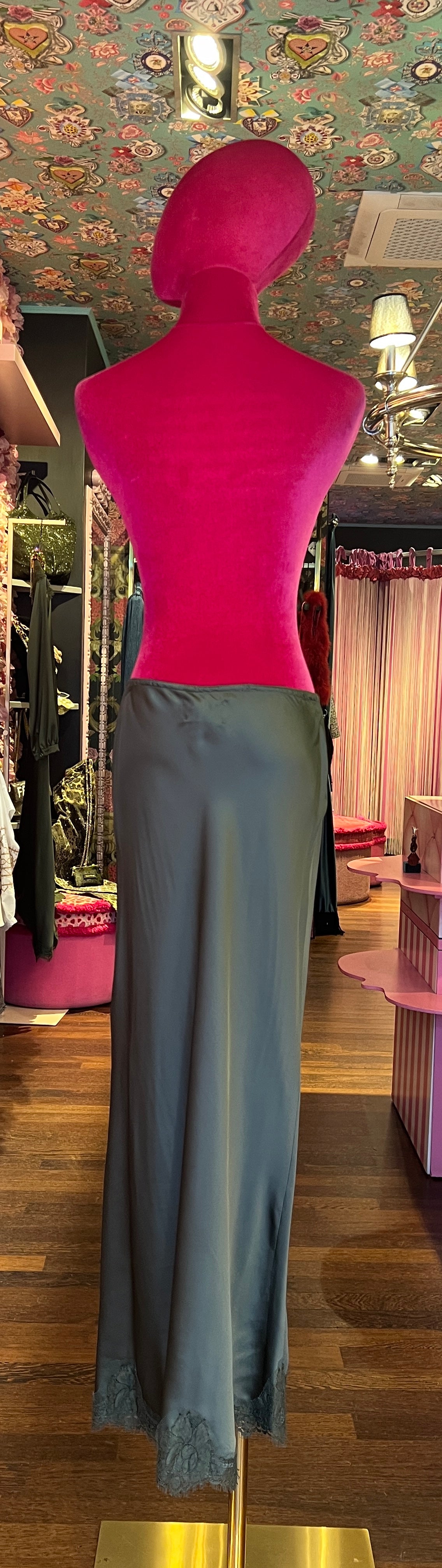 Pink memories -40%gonna sirena verde militare con pizzo