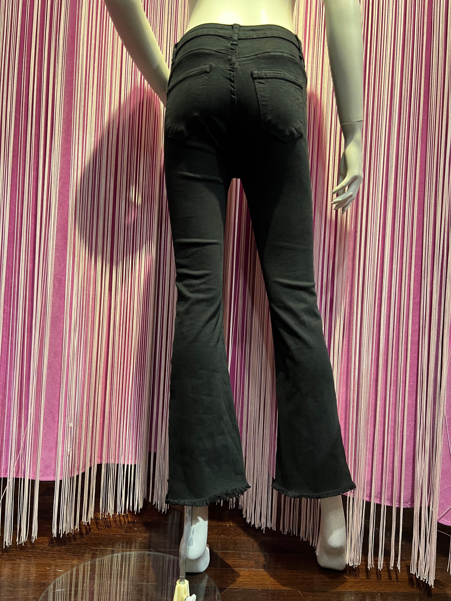 Mon amour Paris pantalone jeans nero sfrangiato