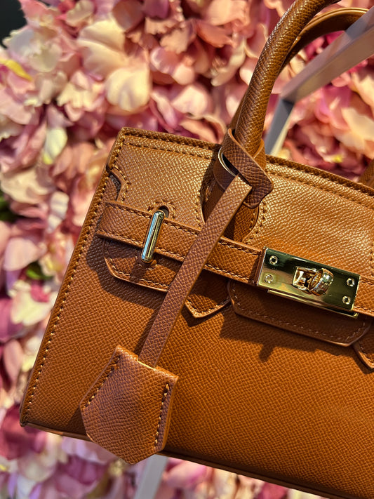 Borsa ecopelle due manici colore cuoio con tracolla